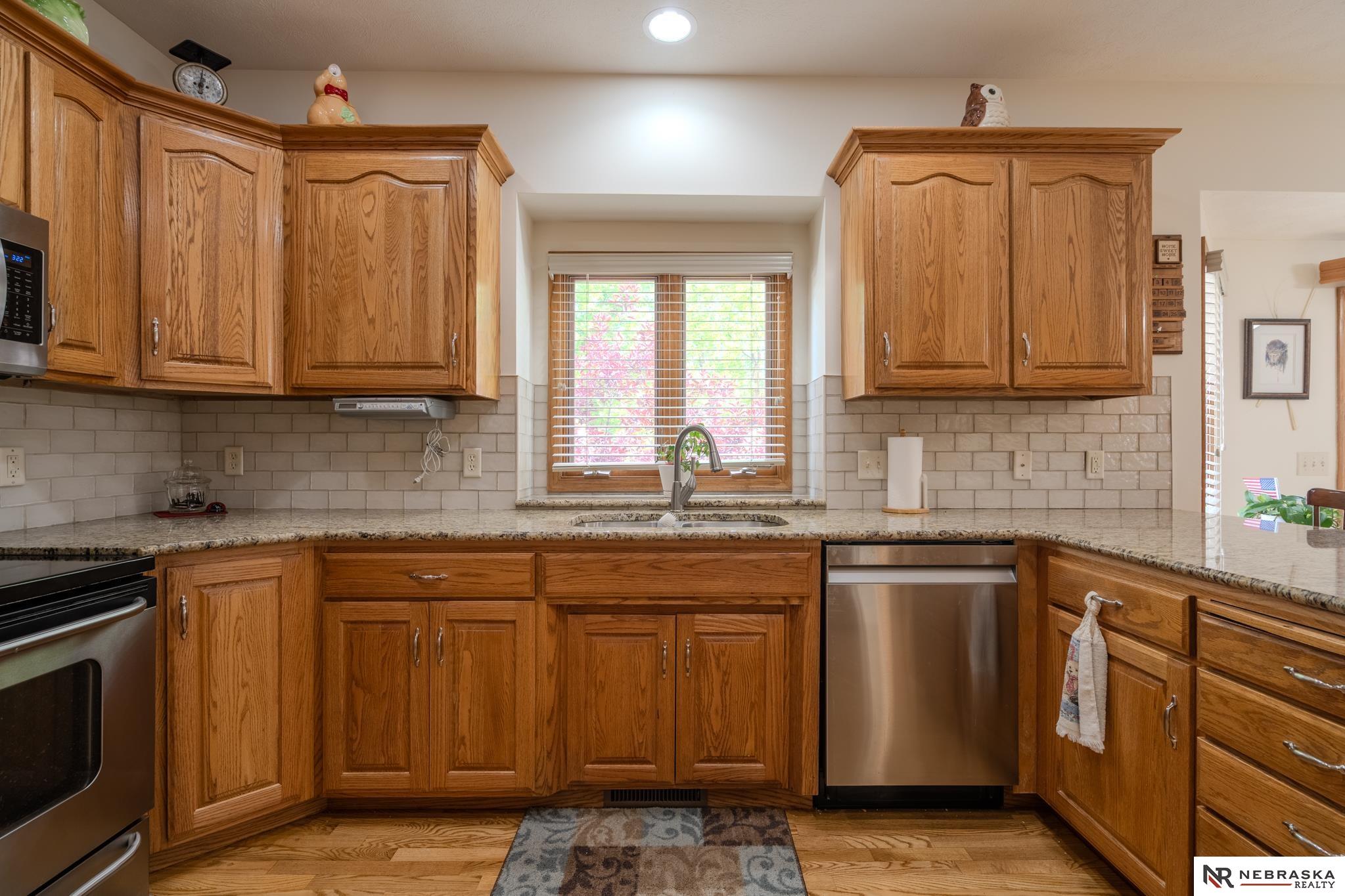 16101 Sahler Street, Omaha, Nebraska image 24