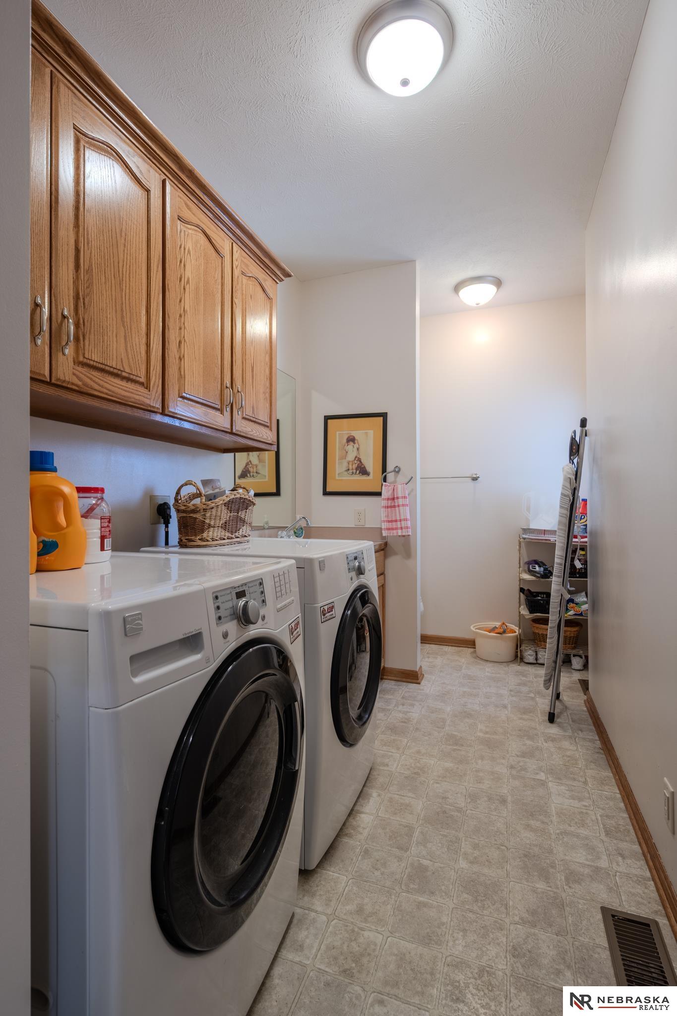 16101 Sahler Street, Omaha, Nebraska image 31