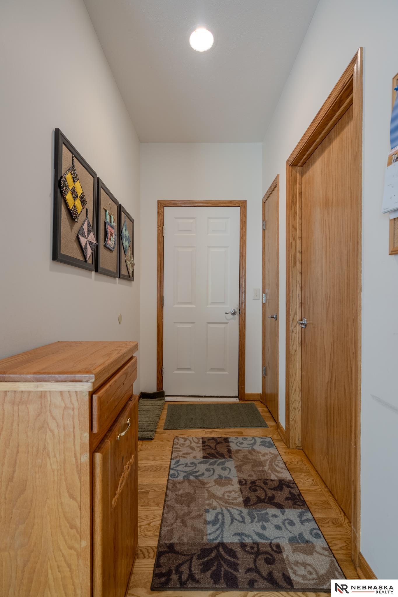 16101 Sahler Street, Omaha, Nebraska image 34
