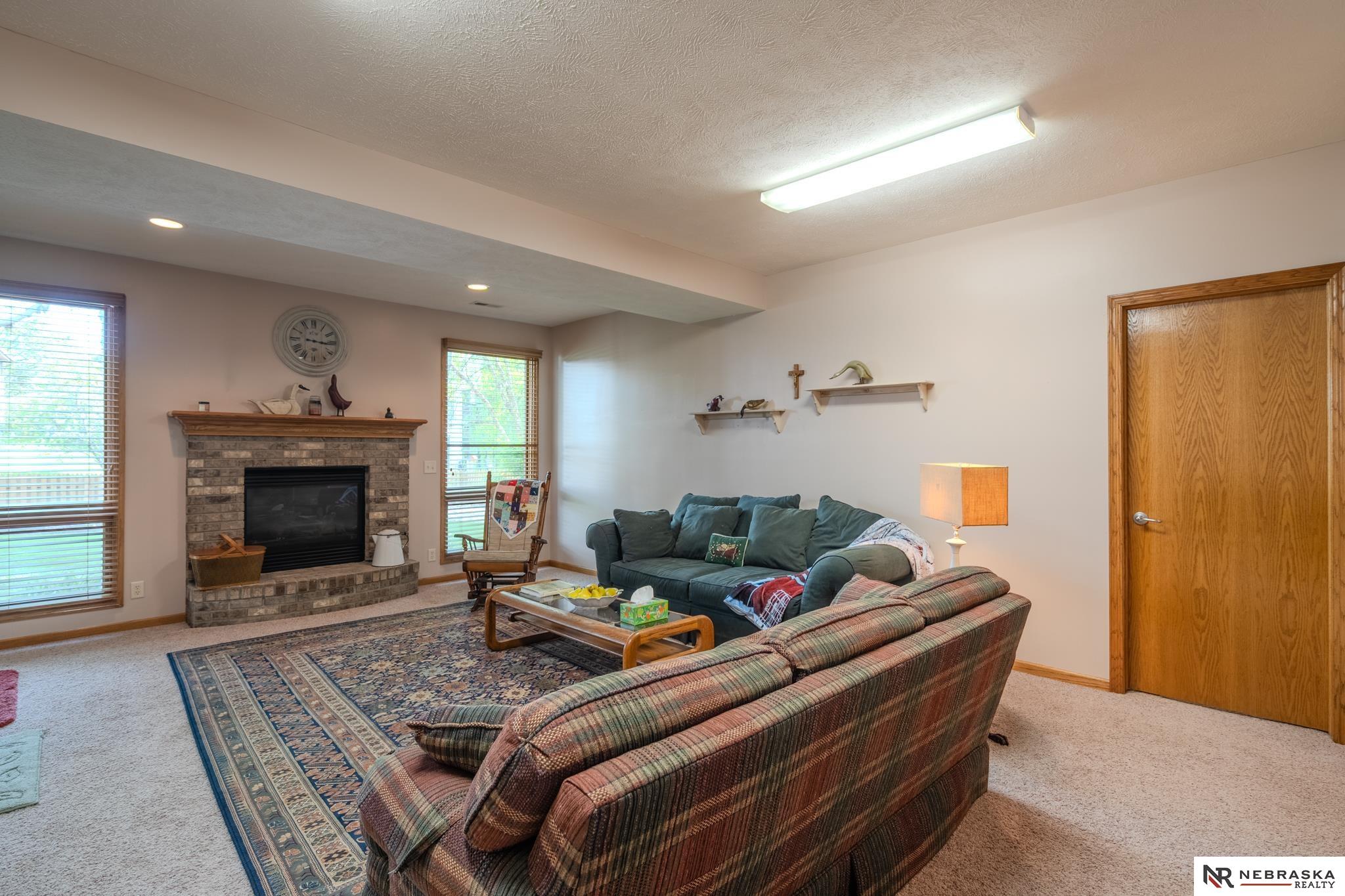 16101 Sahler Street, Omaha, Nebraska image 7