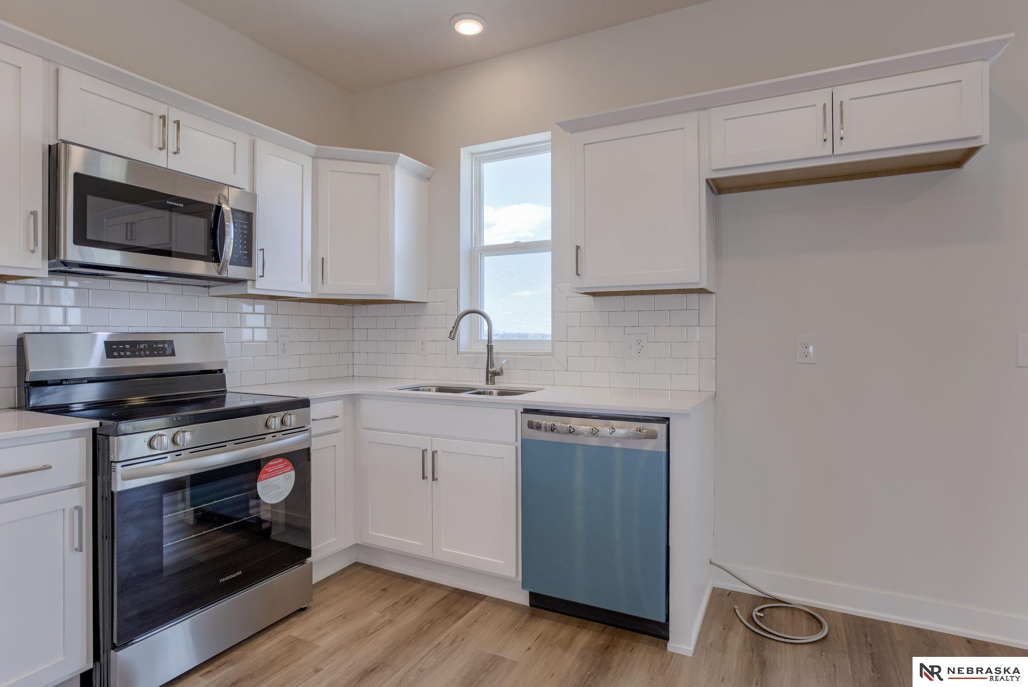 4619 Leawood Court, Papillion, Nebraska image 9