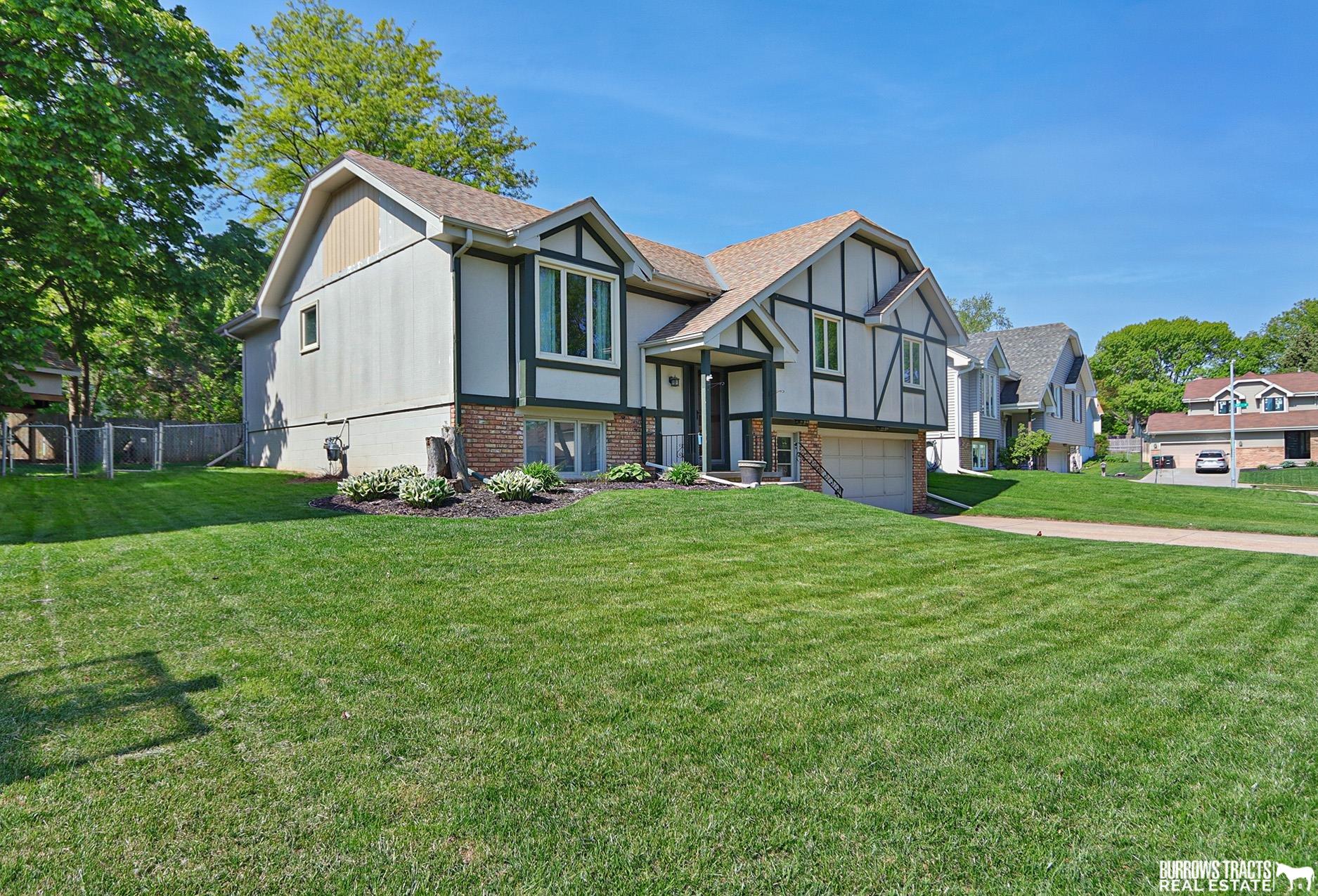 15381 Page Street, Omaha, Nebraska image 2