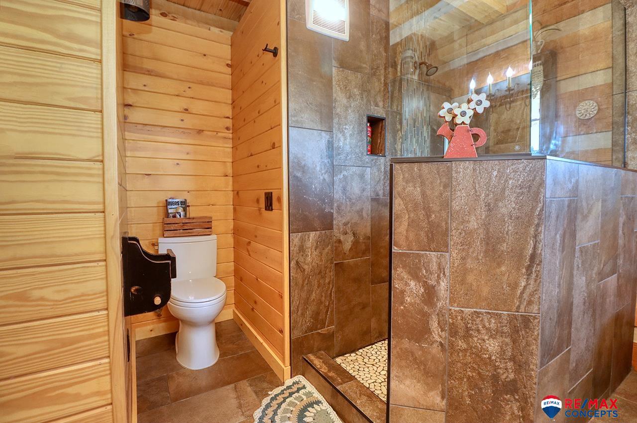 4949 Little Salt Road, Ceresco, Nebraska image 25