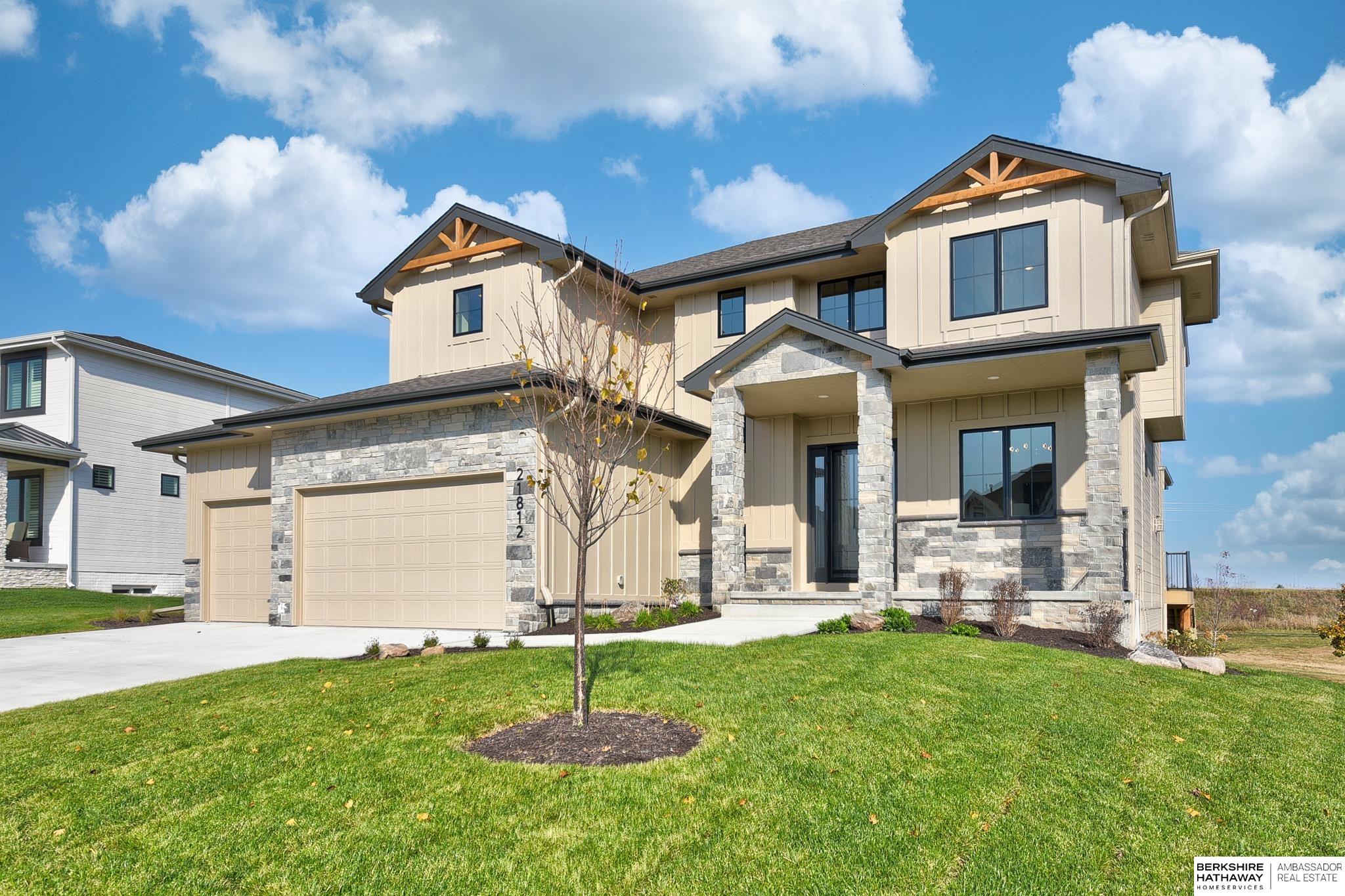 10109 Laramie Street, Papillion, Nebraska image 2