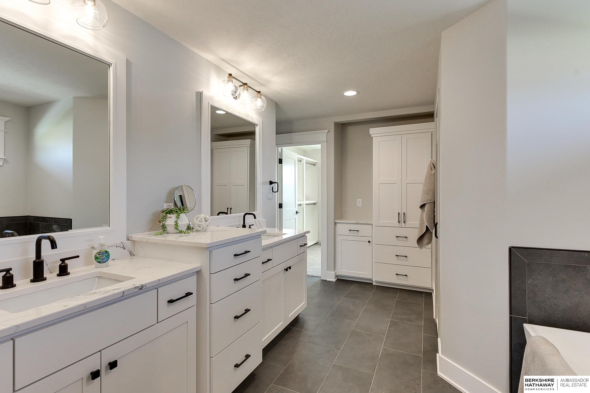 10109 Laramie Street, Papillion, Nebraska image 44