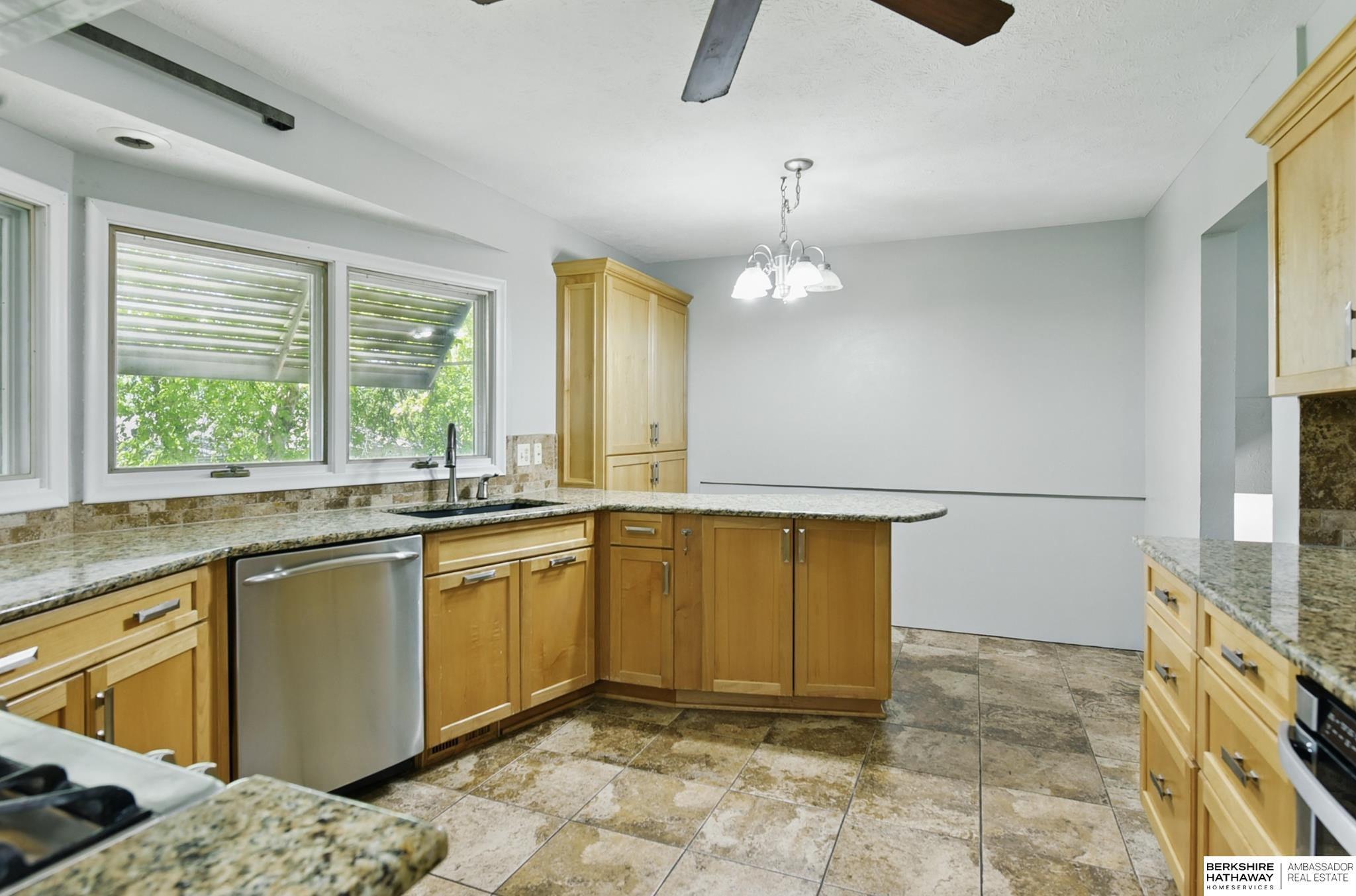 13591 Arbor Street, Omaha, Nebraska image 13