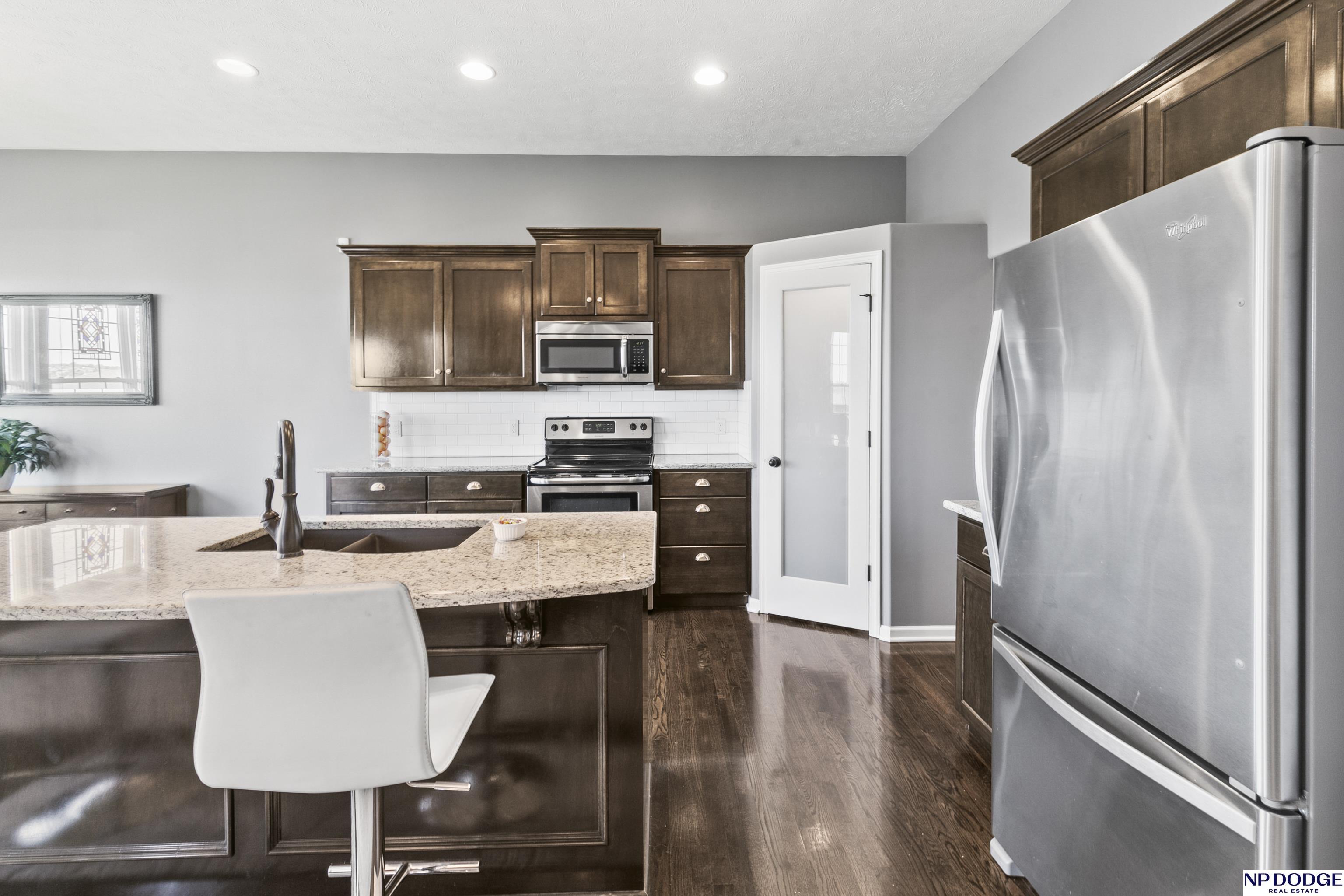 9823 Rosewater Parkway, Bennington, Nebraska image 11