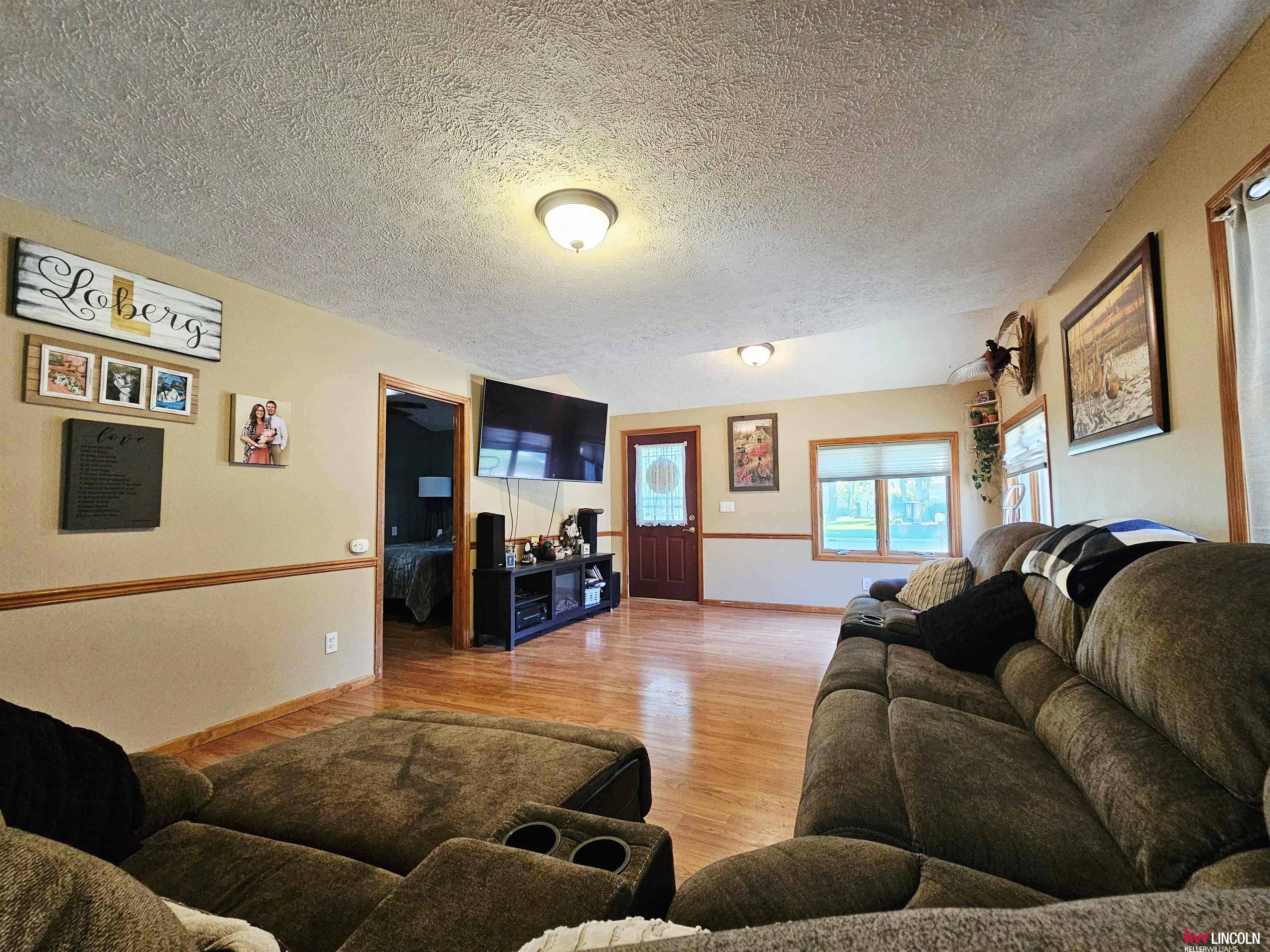 208 S Martin Avenue, Clay Center, Nebraska image 3