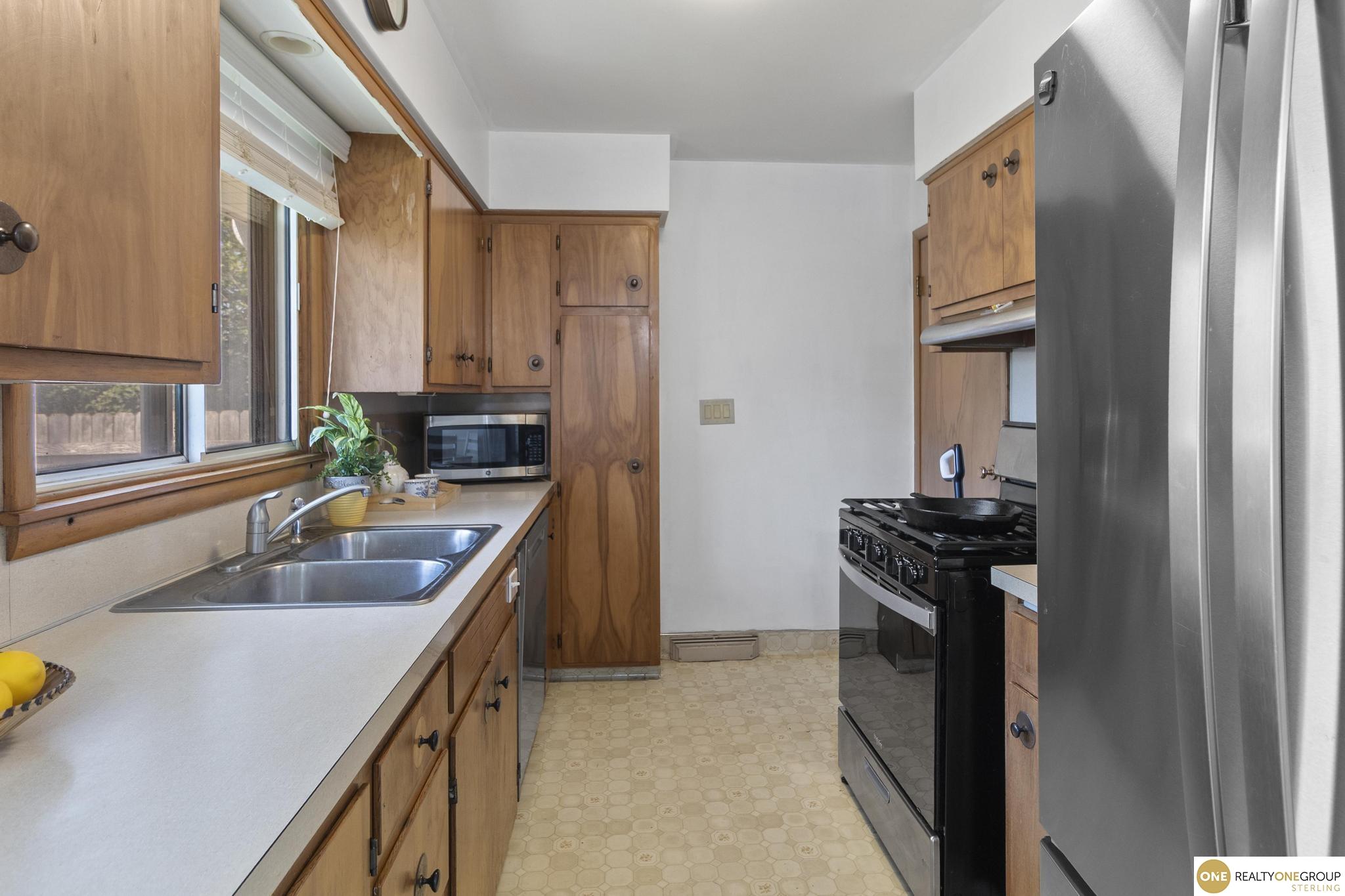 8317 Oakwood Street, Ralston, Nebraska image 13