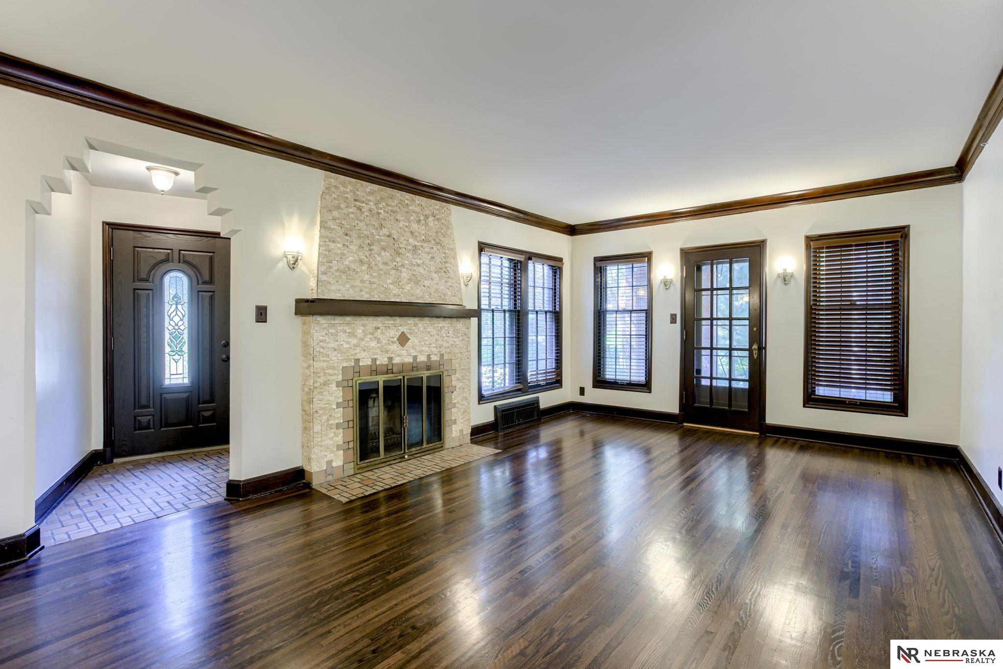 1519 N Happy Hollow Boulevard, Omaha, Nebraska image 3