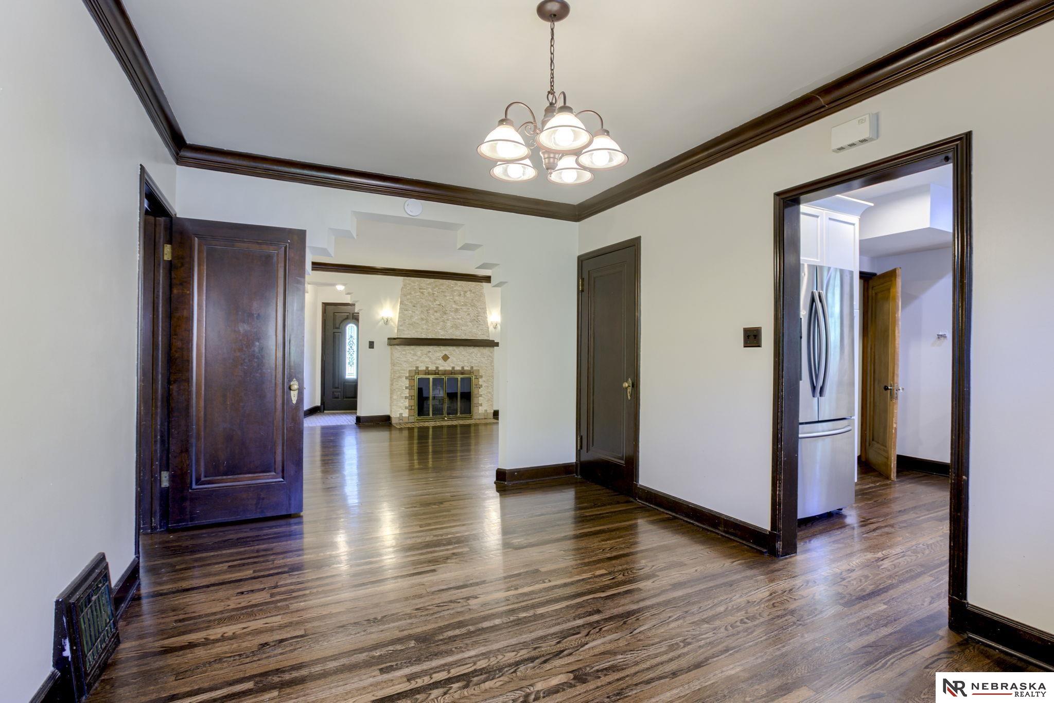 1519 N Happy Hollow Boulevard, Omaha, Nebraska image 6
