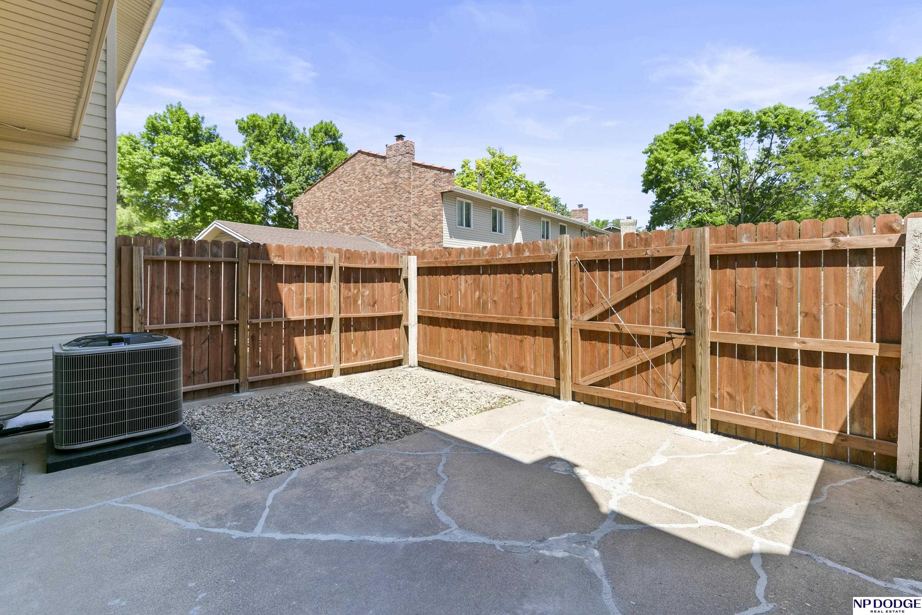 12124 Burt Street, Omaha, Nebraska image 22