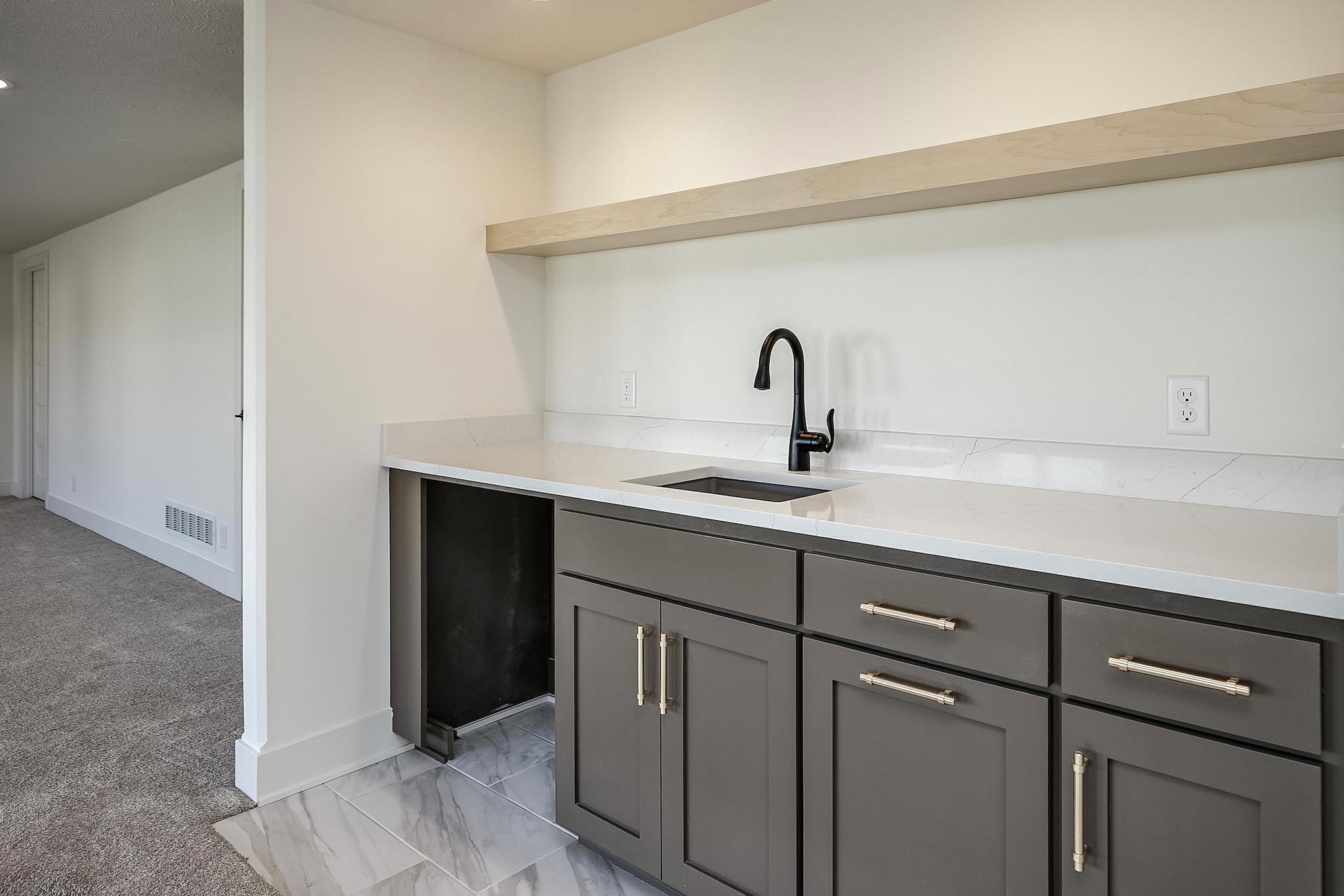 5724 N 208th Street, Elkhorn, Nebraska image 36
