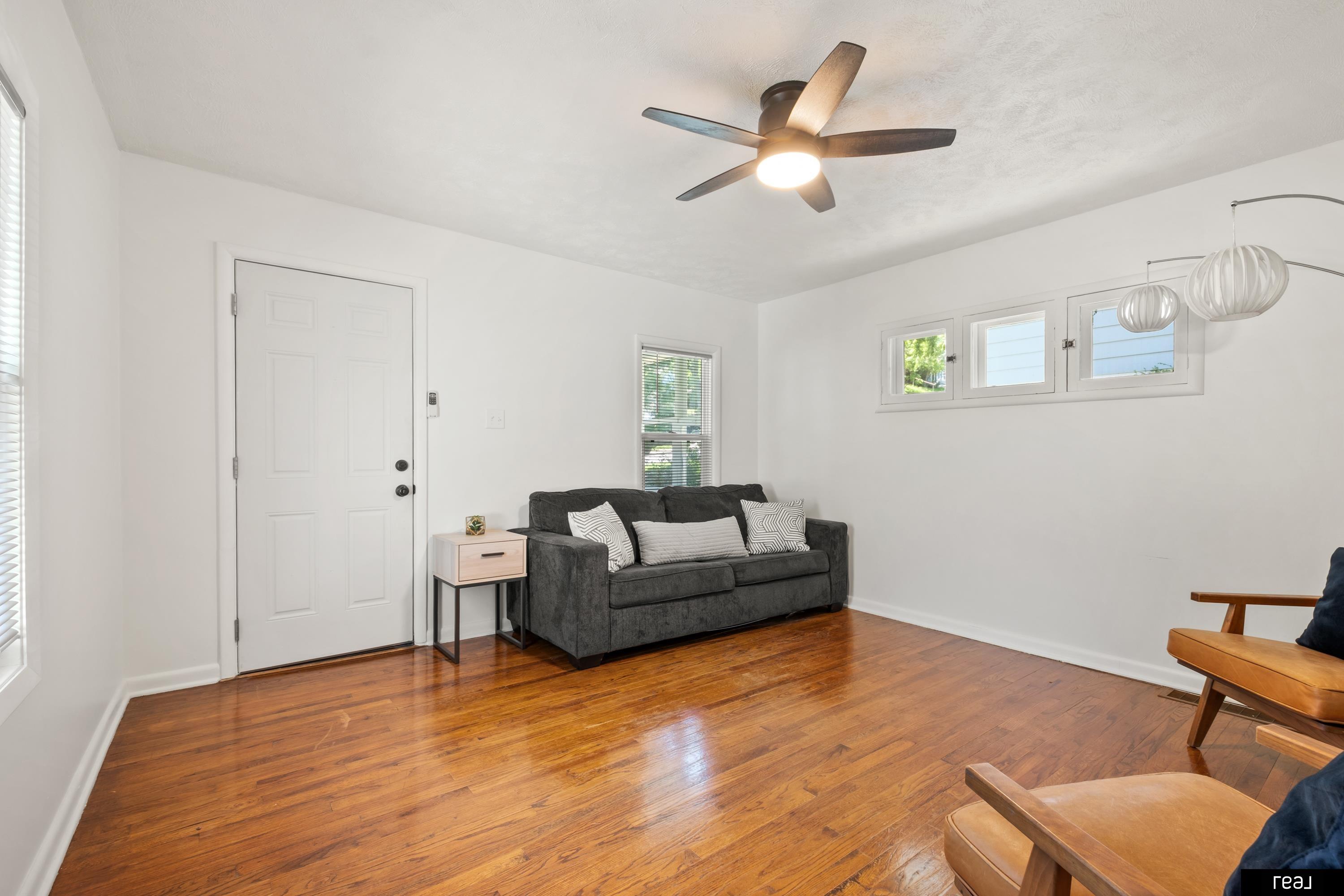 6762 Bedford Avenue, Omaha, Nebraska image 5