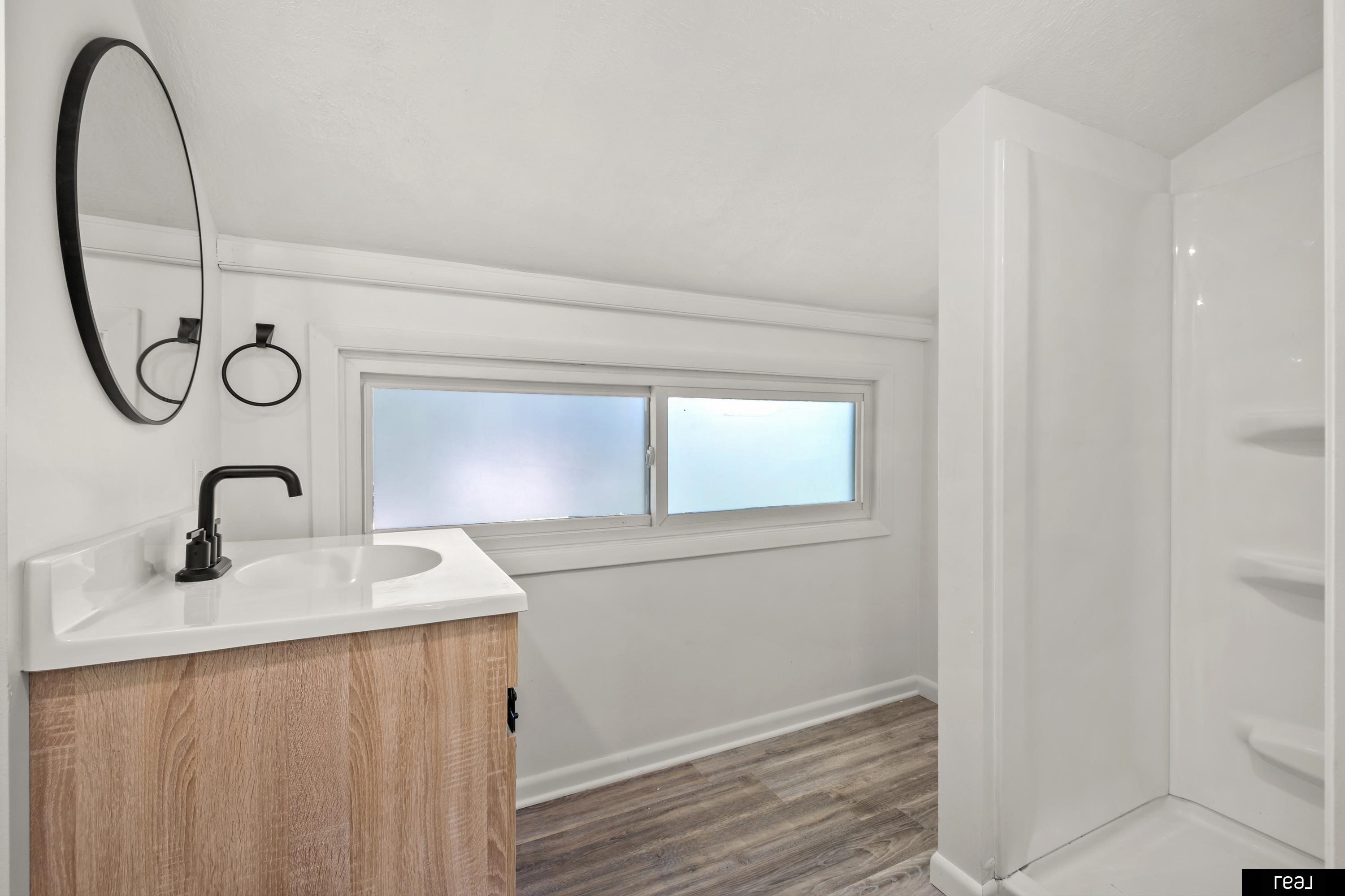 6762 Bedford Avenue, Omaha, Nebraska image 7