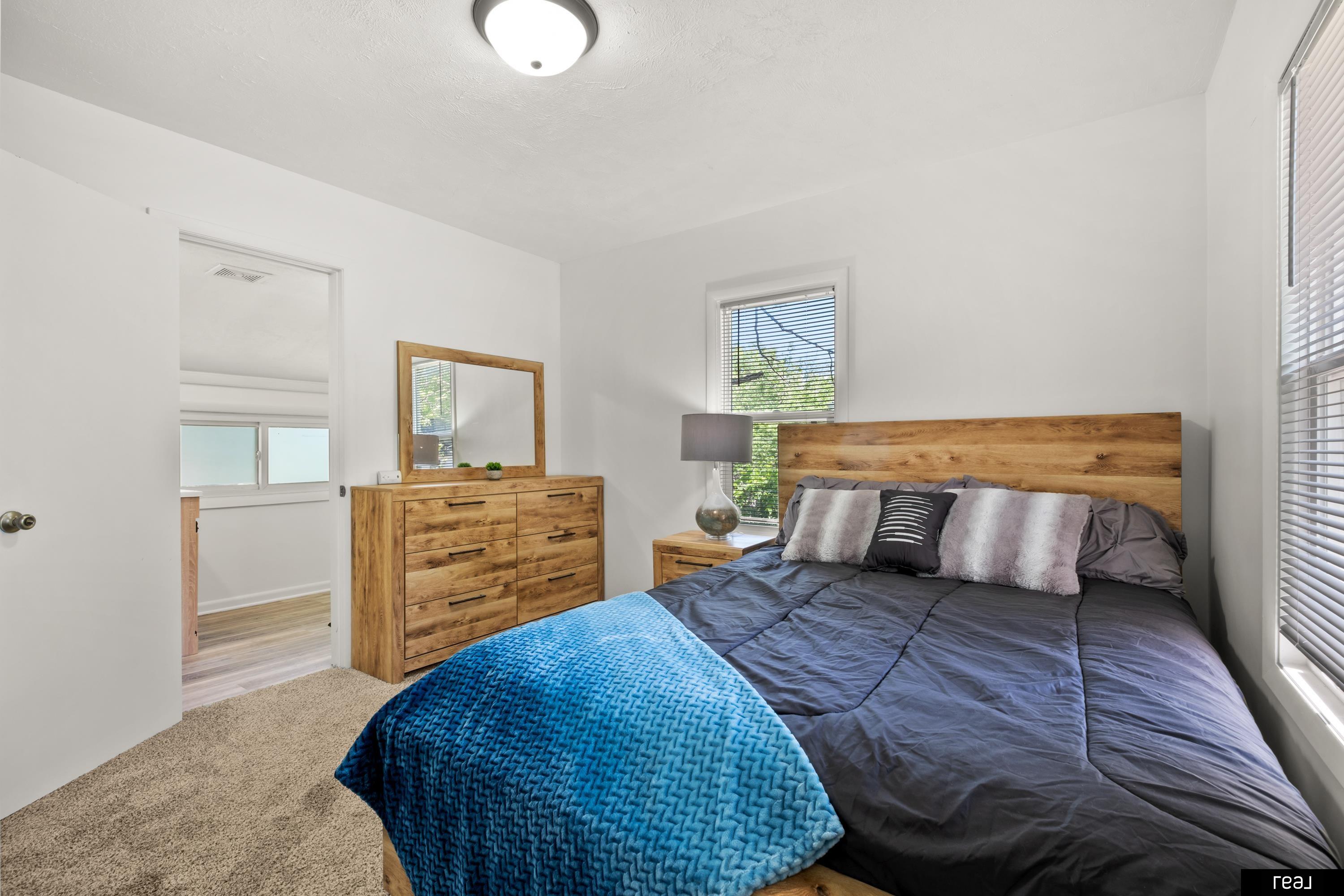 6762 Bedford Avenue, Omaha, Nebraska image 8