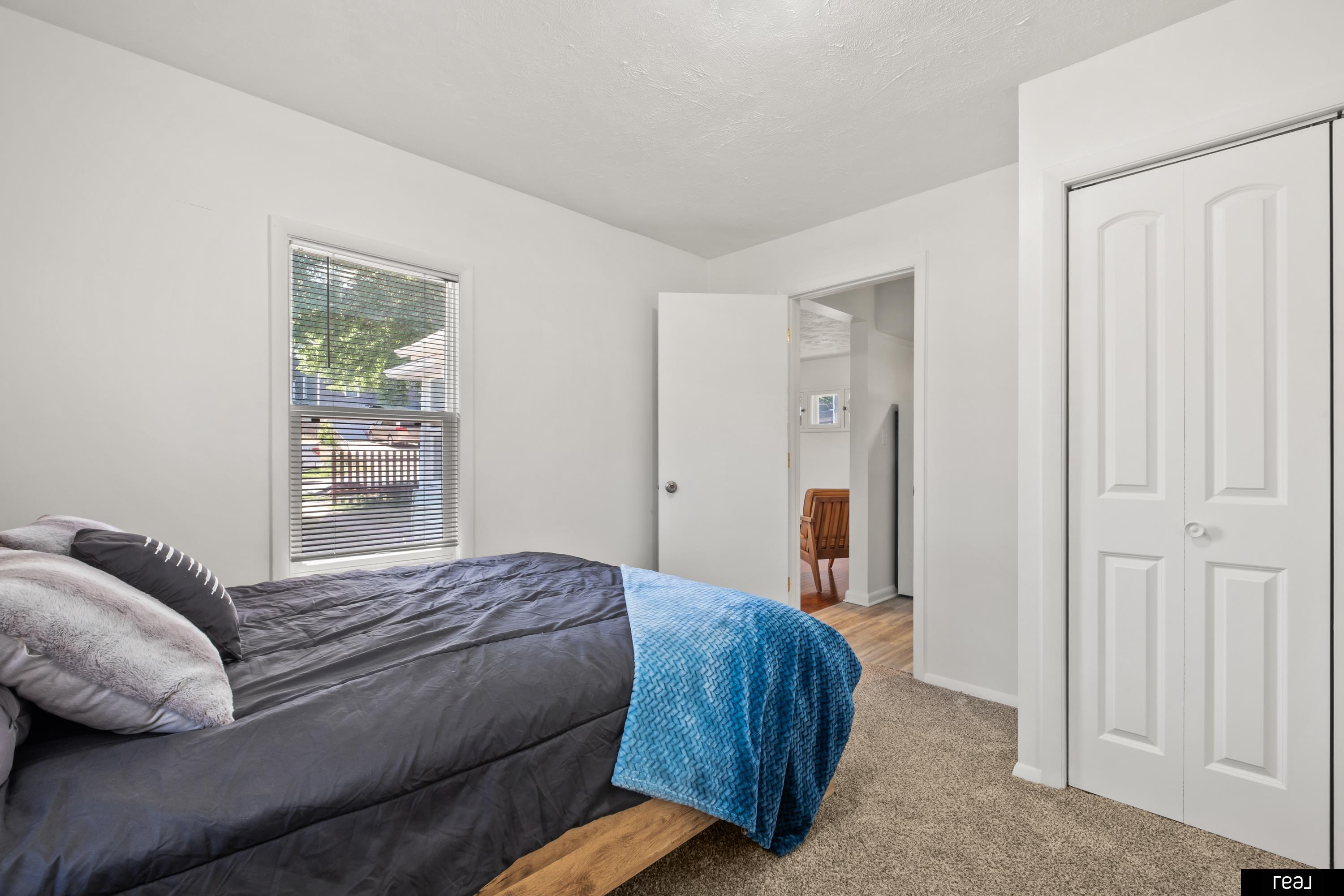 6762 Bedford Avenue, Omaha, Nebraska image 9