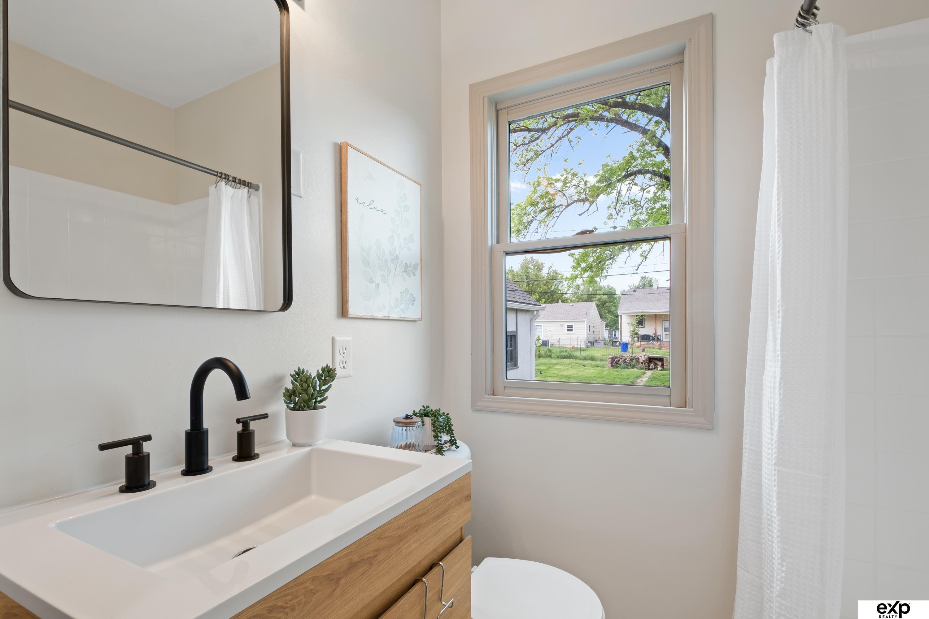6468 Poppleton Avenue, Omaha, Nebraska image 12