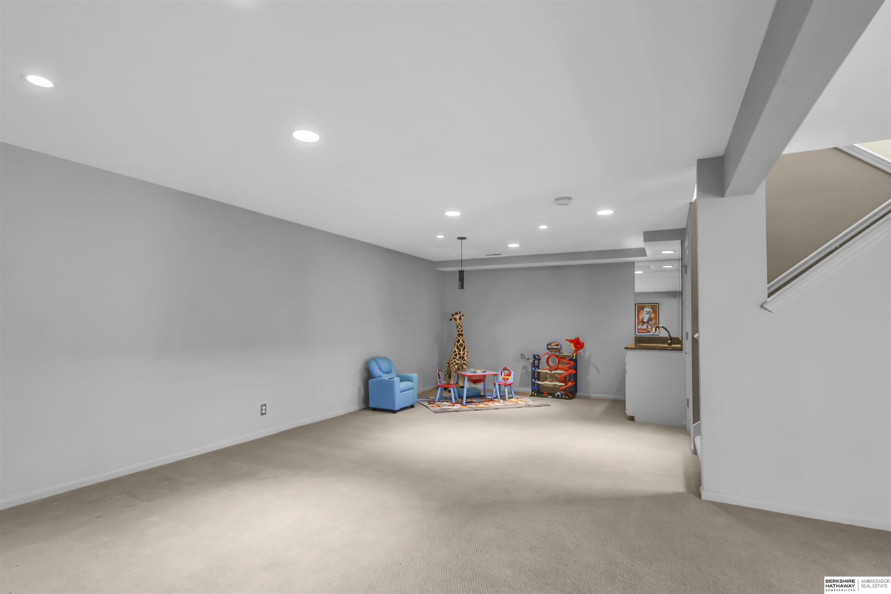 14117 Eagle Run Drive, Omaha, Nebraska image 32