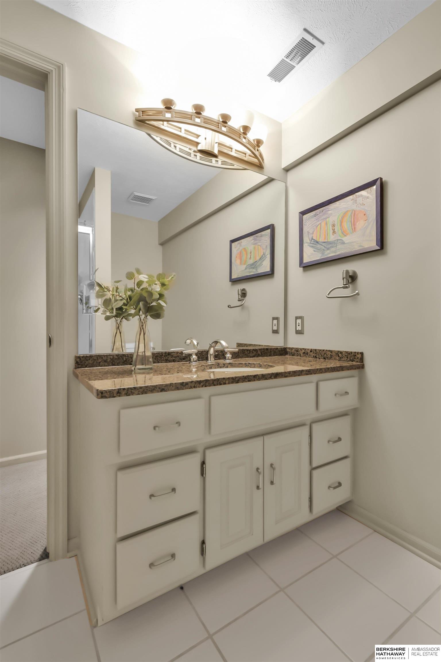14117 Eagle Run Drive, Omaha, Nebraska image 37