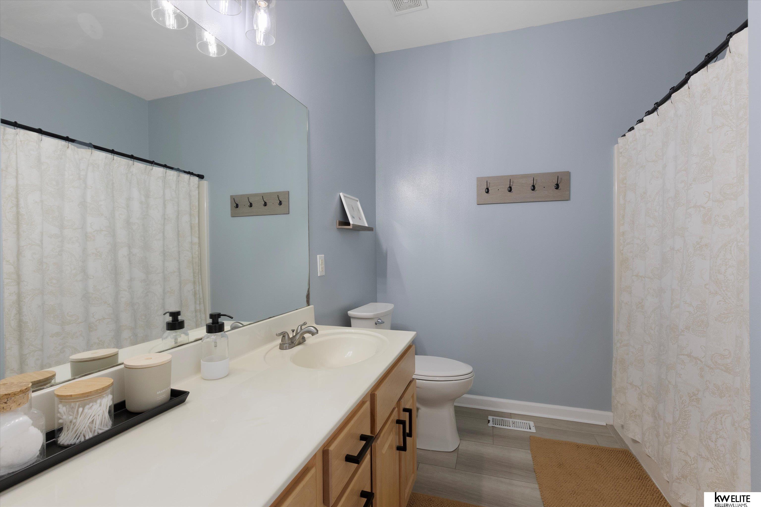 809 Stony Point Drive, Papillion, Nebraska image 15