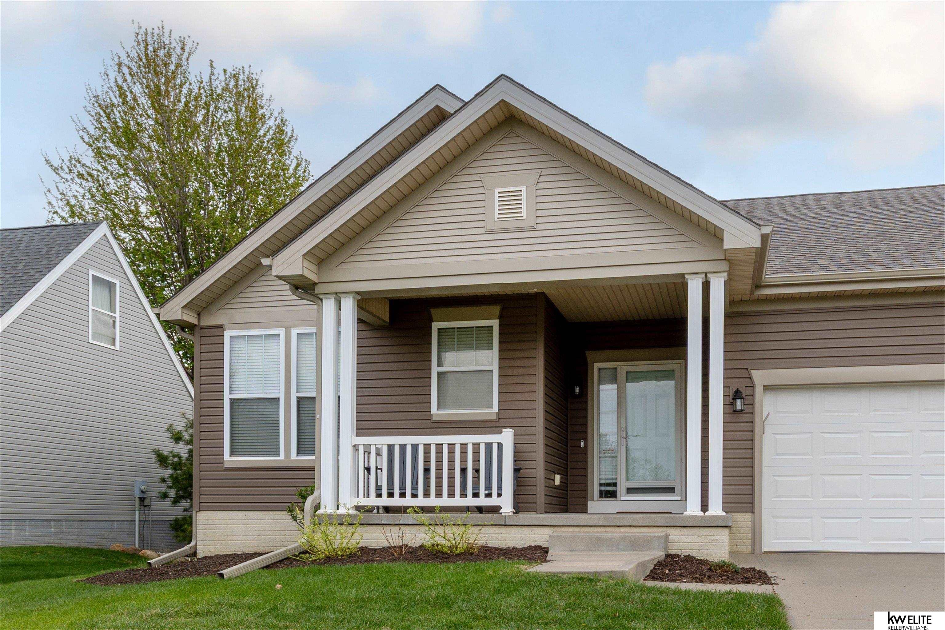 809 Stony Point Drive, Papillion, Nebraska image 3