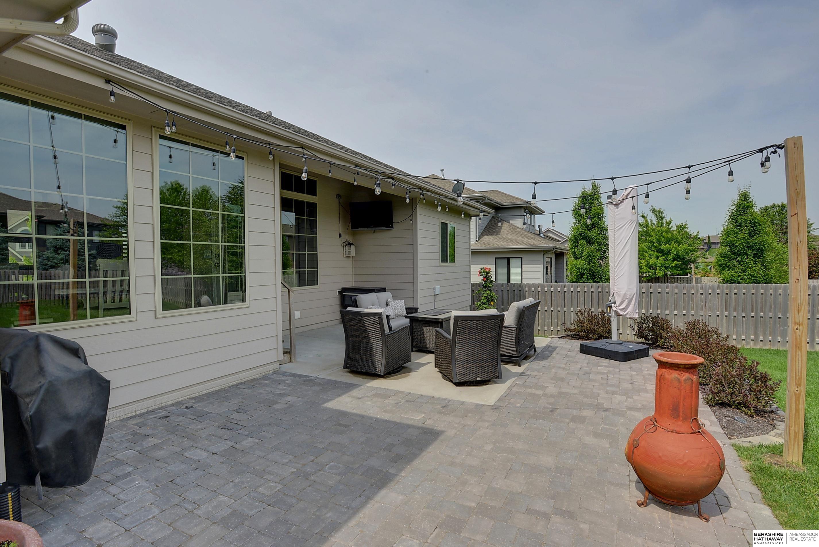 18964 Spaulding Circle, Elkhorn, Nebraska image 33