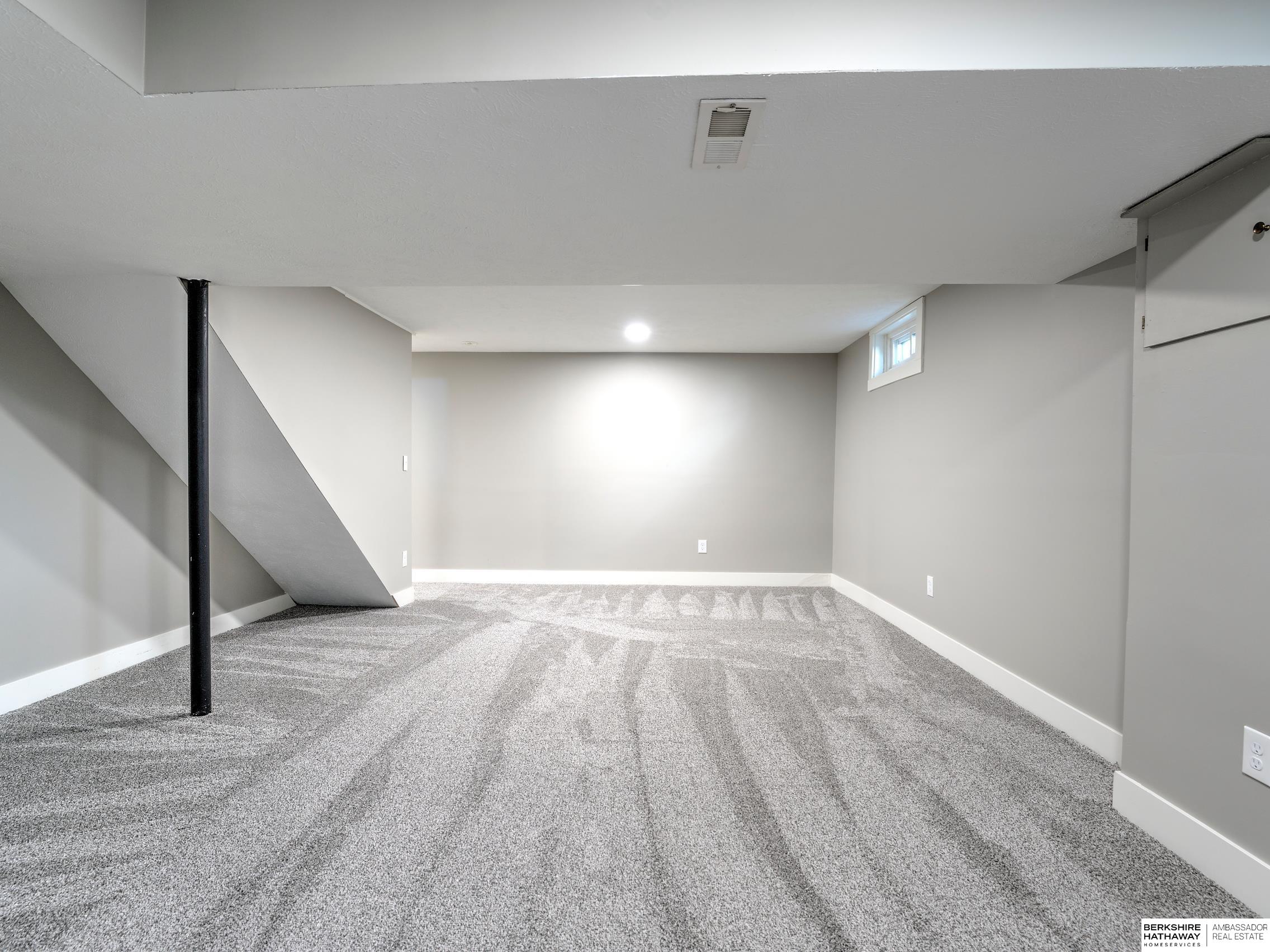 12317 A Street, Omaha, Nebraska image 33