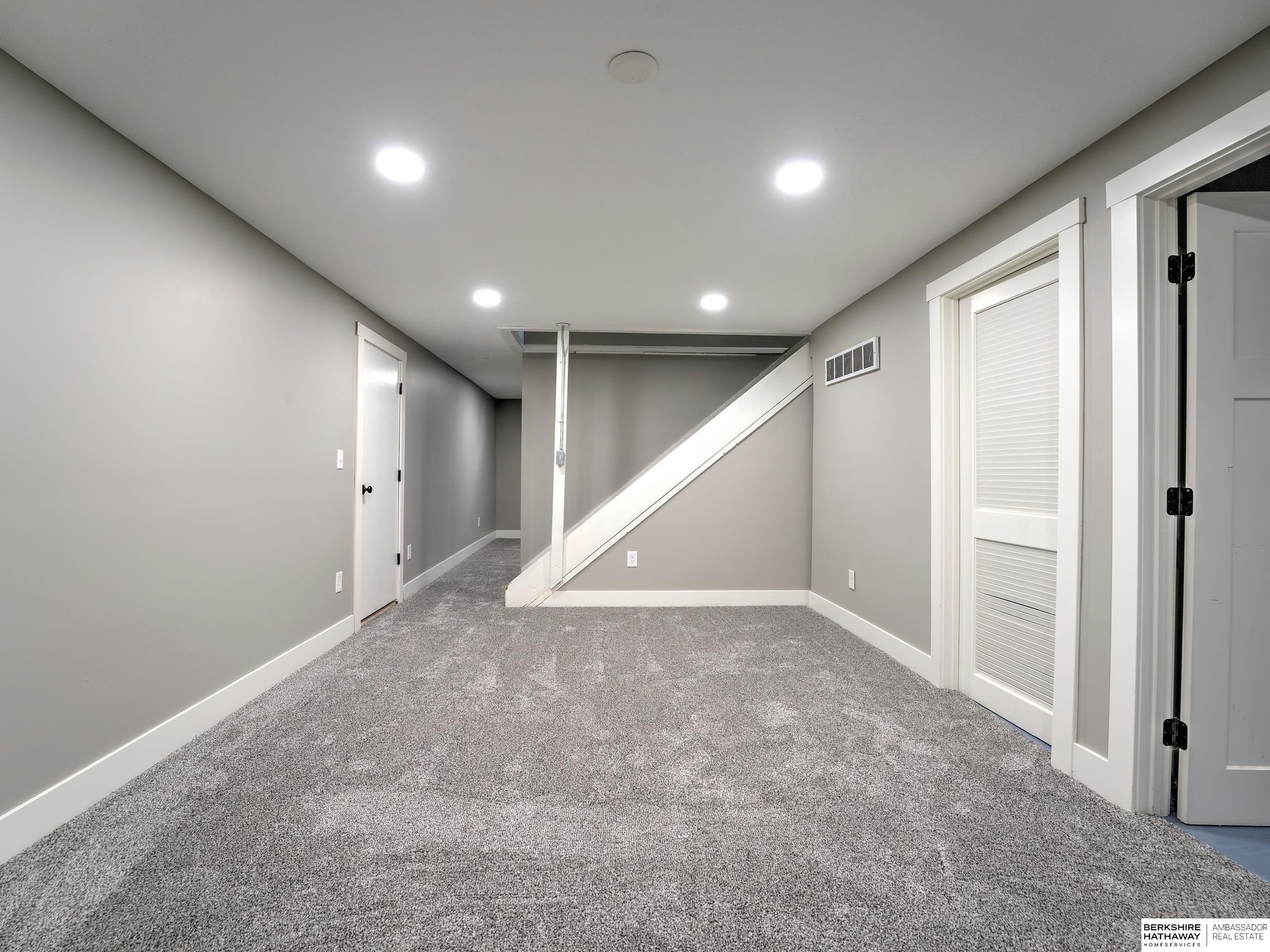 12317 A Street, Omaha, Nebraska image 38