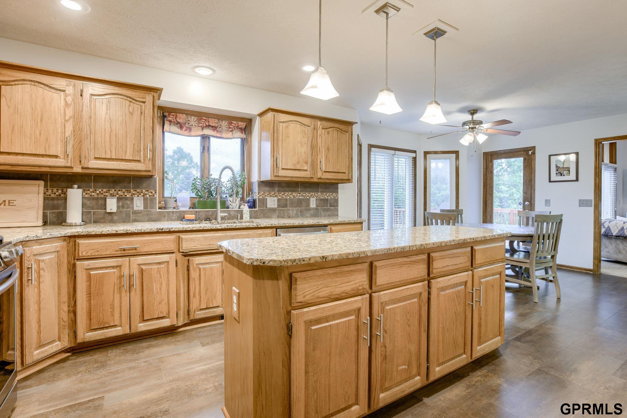 2337 N 154th Street, Omaha, Nebraska image 14