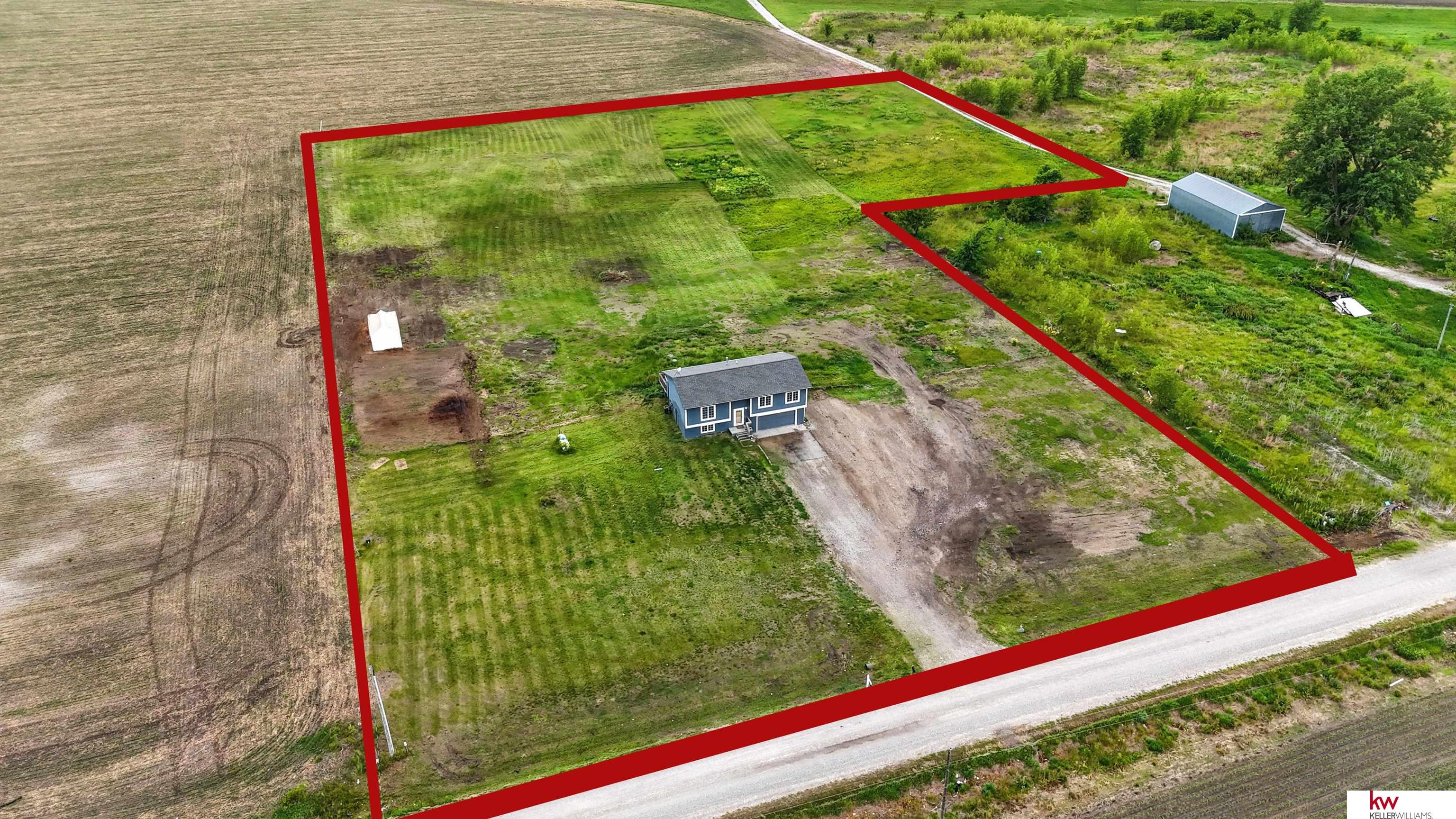 60050 Karns Road, Pacific Junction, Iowa image 2