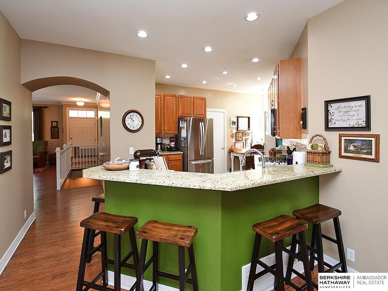17207 Hickory Plaza, Omaha, Nebraska image 20