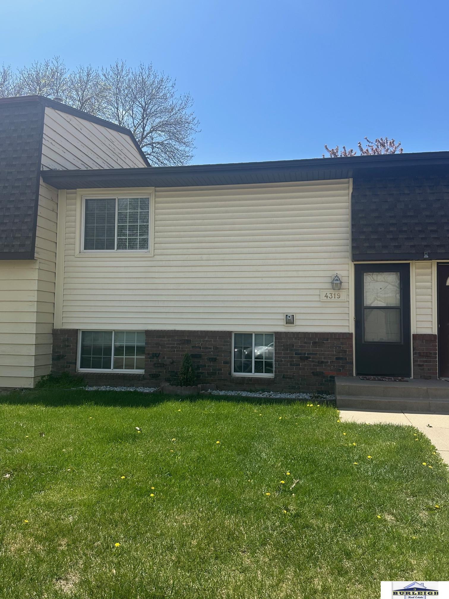 4319 Abbott Road, Lincoln, Nebraska image 1