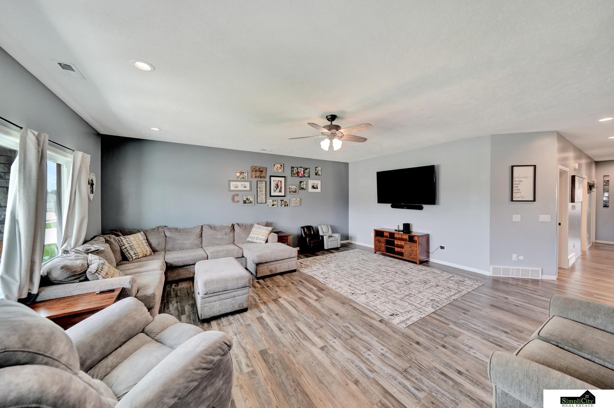 1946 Eastgate Drive, Crete, Nebraska image 10
