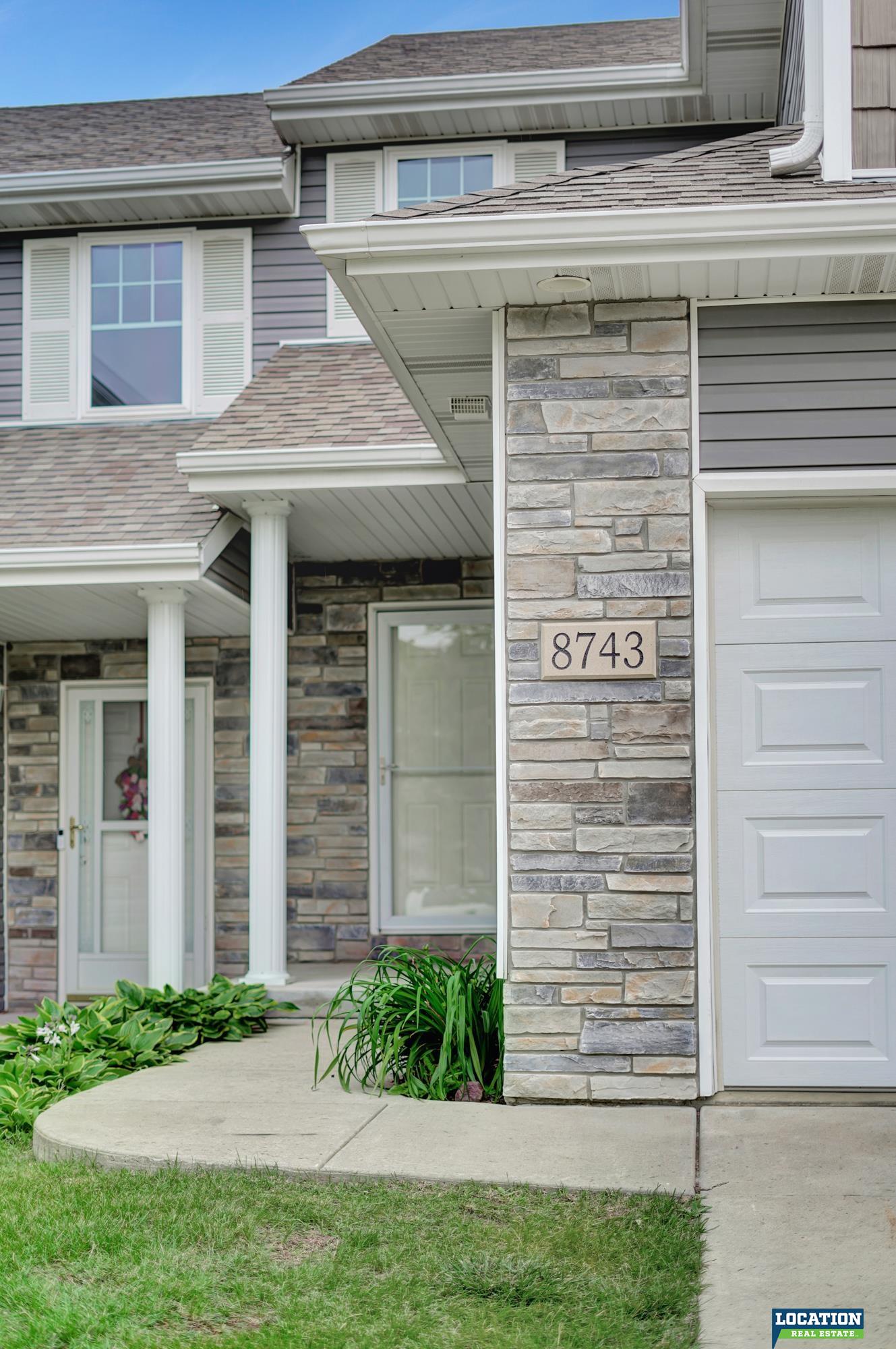 8743 Remi Drive, Lincoln, Nebraska image 2