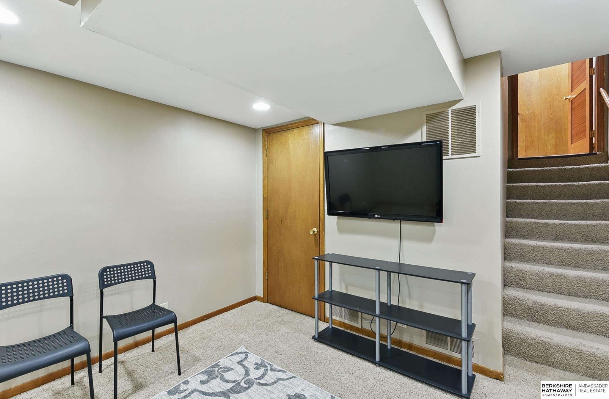 1611 N 150th Plaza, Omaha, Nebraska image 37