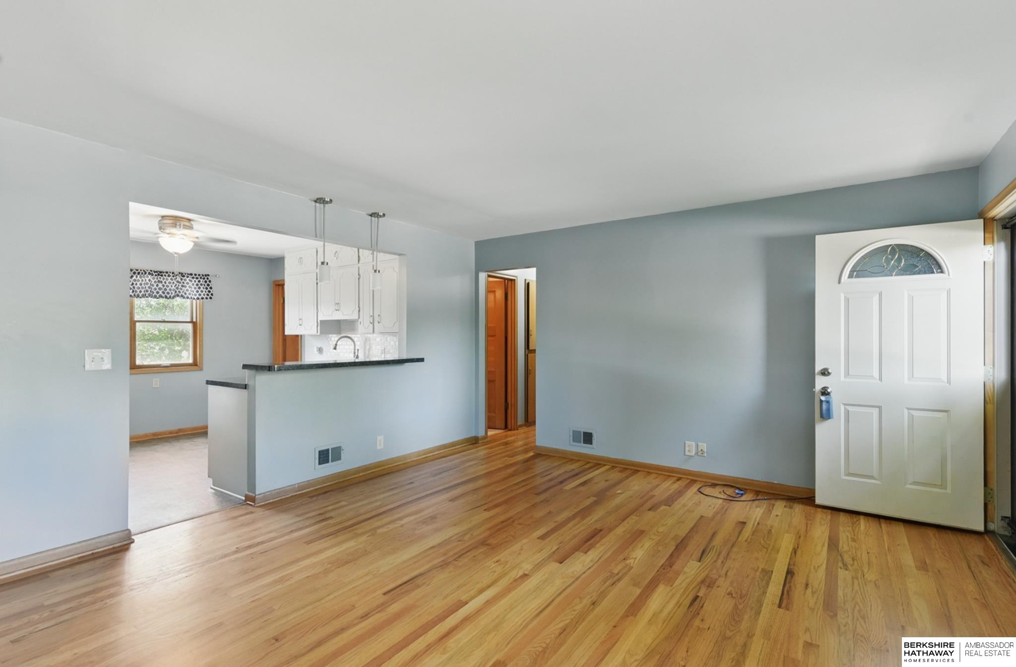6913 Seward Street, Omaha, Nebraska image 6