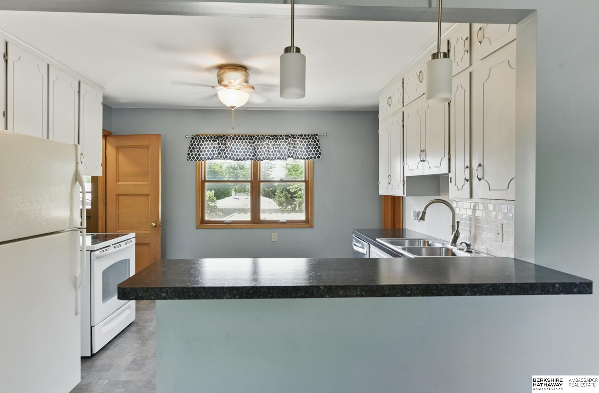 6913 Seward Street, Omaha, Nebraska image 9