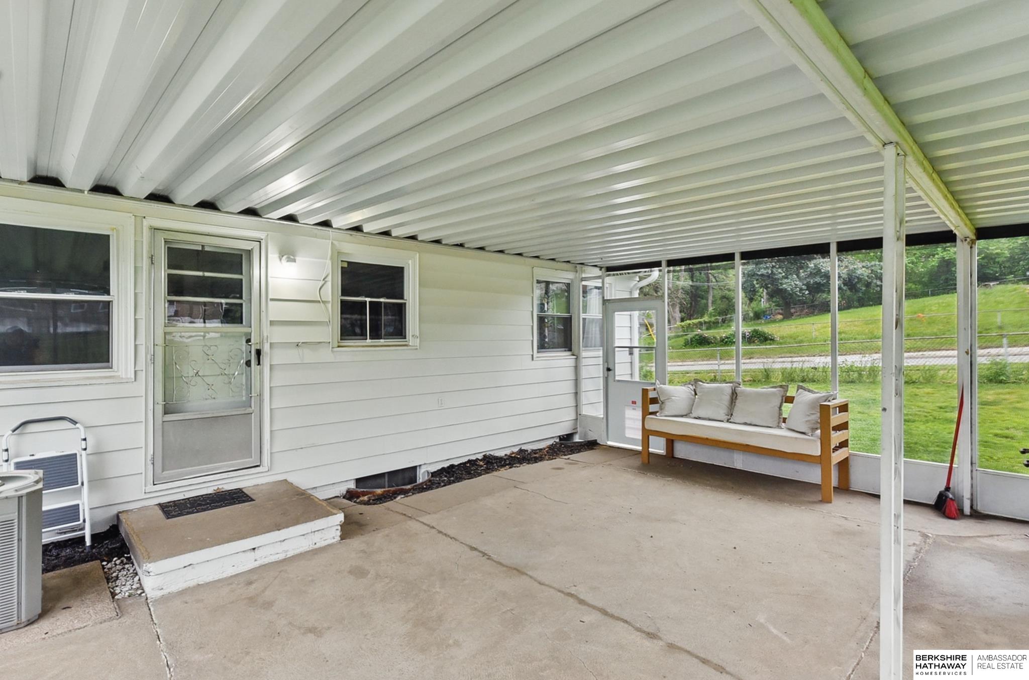 5302 N 49 Street, Omaha, Nebraska image 30