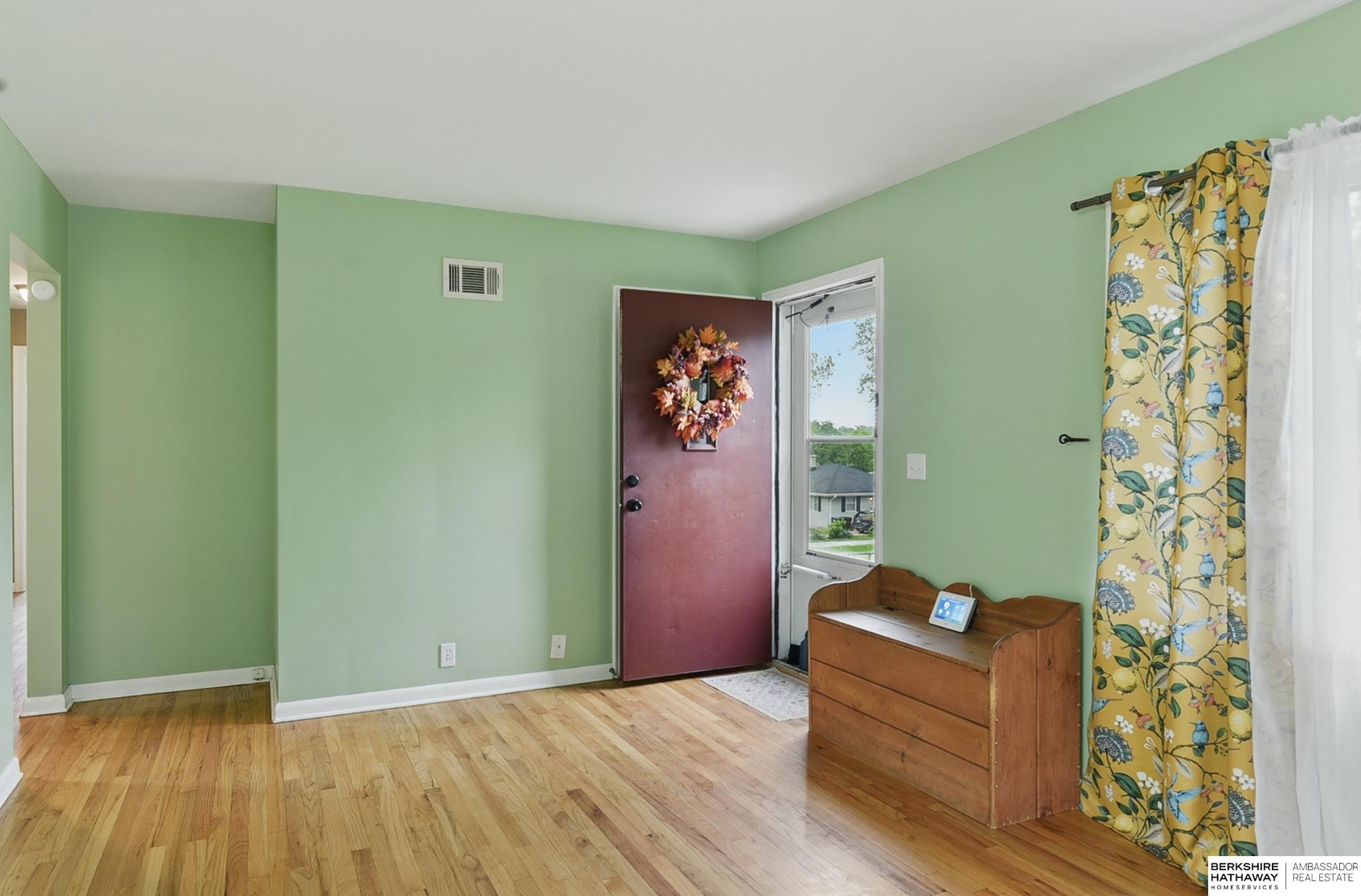 5302 N 49 Street, Omaha, Nebraska image 4