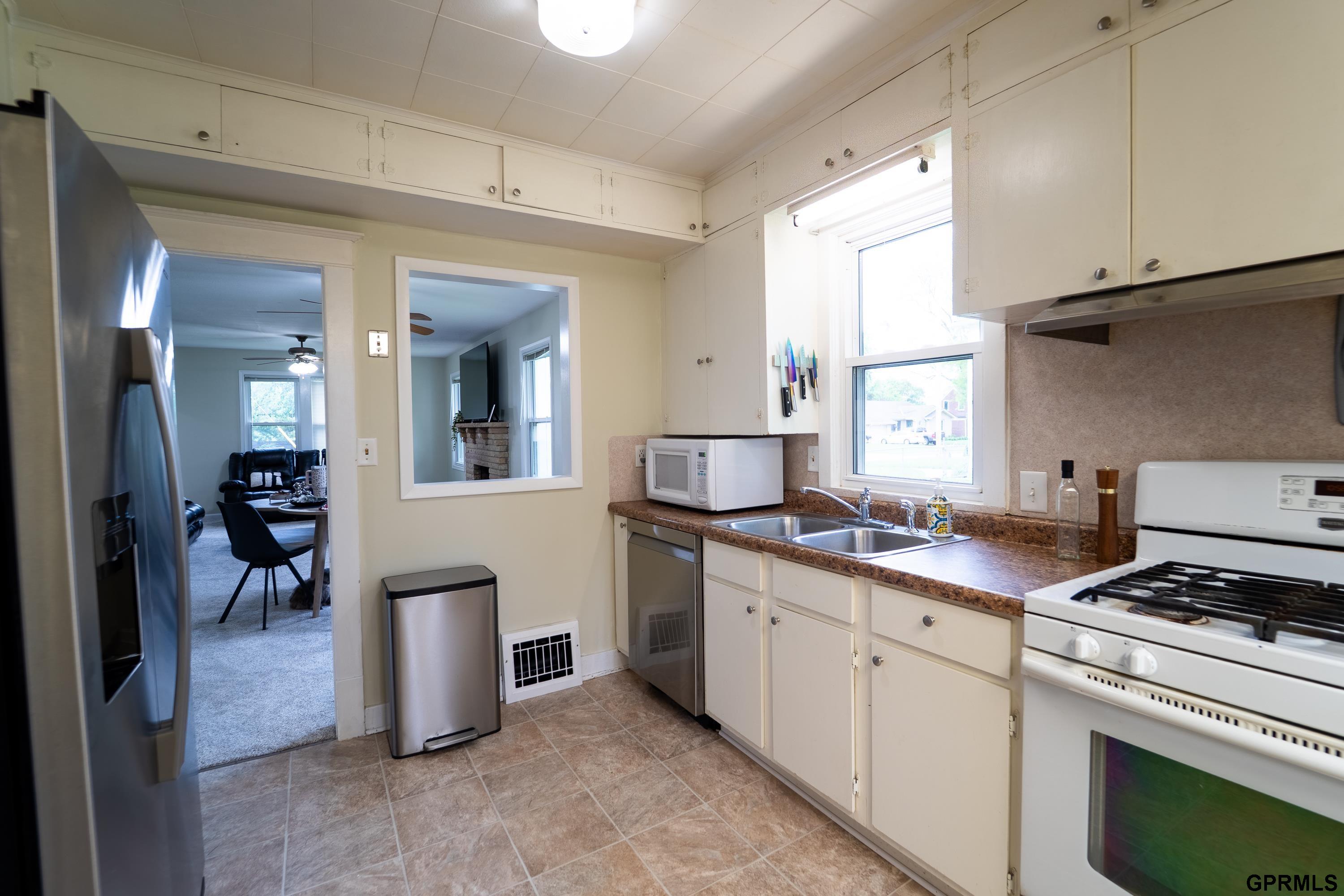 1822 N 60 Street, Omaha, Nebraska image 4