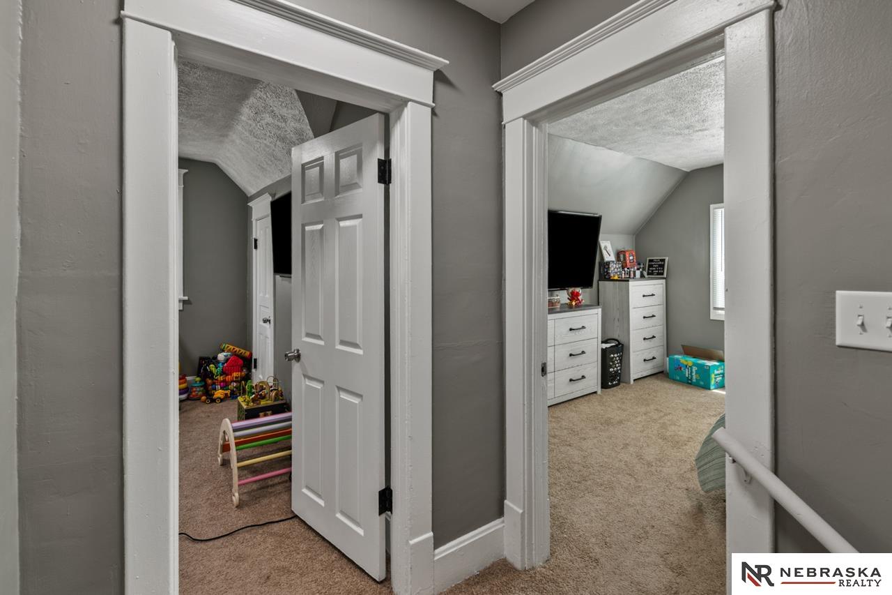 2566 Manderson Street, Omaha, Nebraska image 34