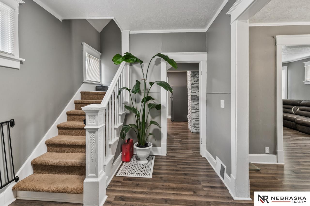 2566 Manderson Street, Omaha, Nebraska image 6