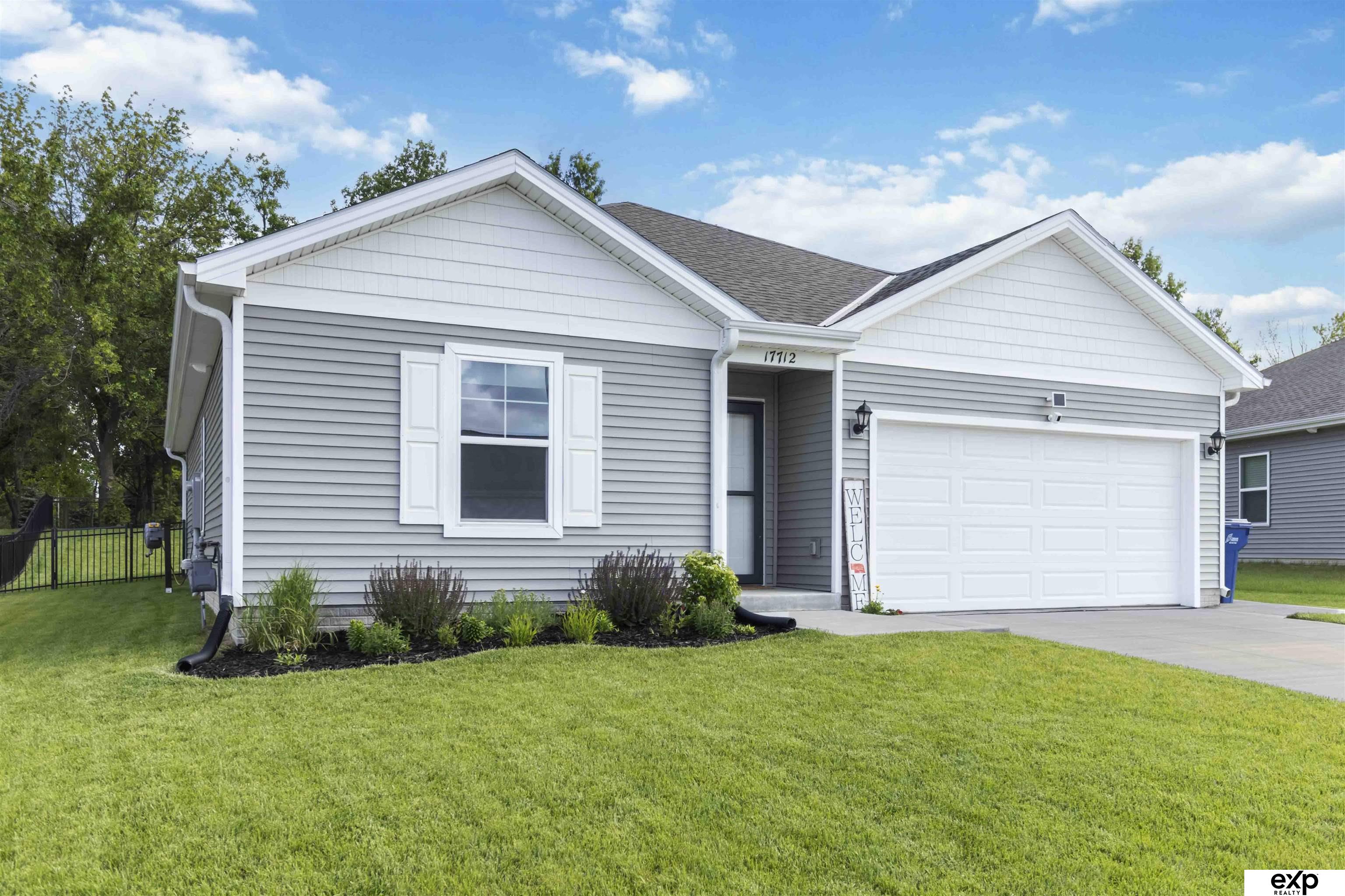 17712 Hampton Drive, Omaha, Nebraska image 1
