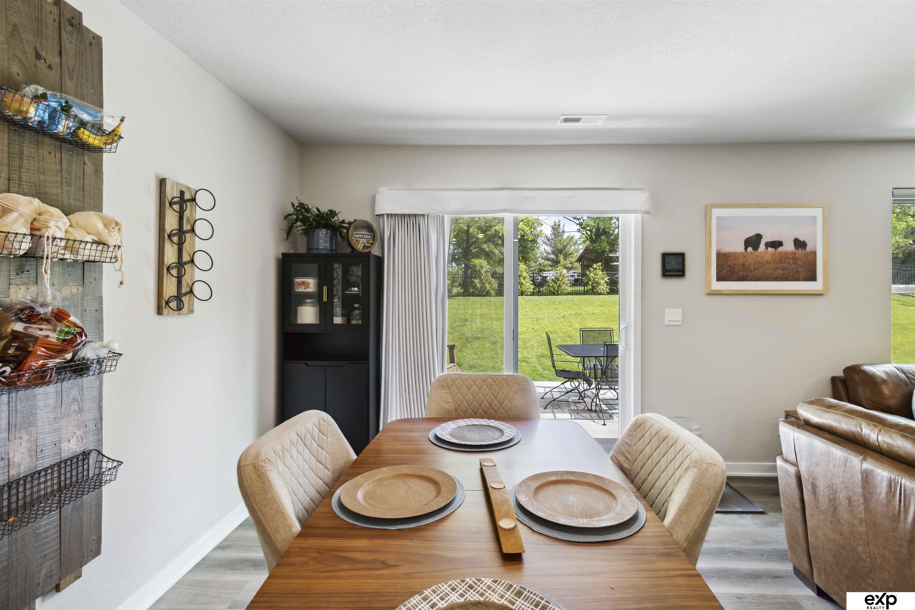 17712 Hampton Drive, Omaha, Nebraska image 2