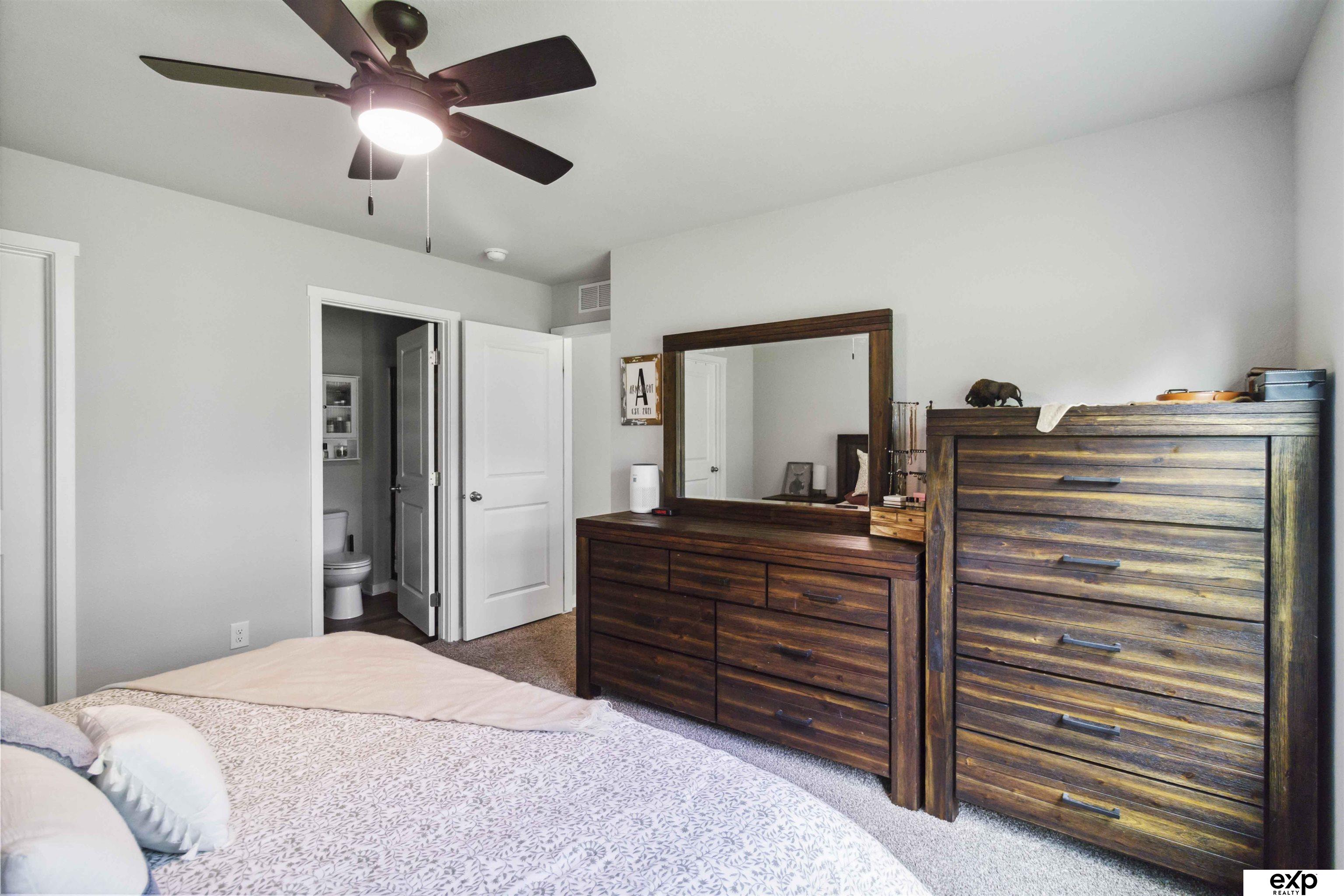 17712 Hampton Drive, Omaha, Nebraska image 25