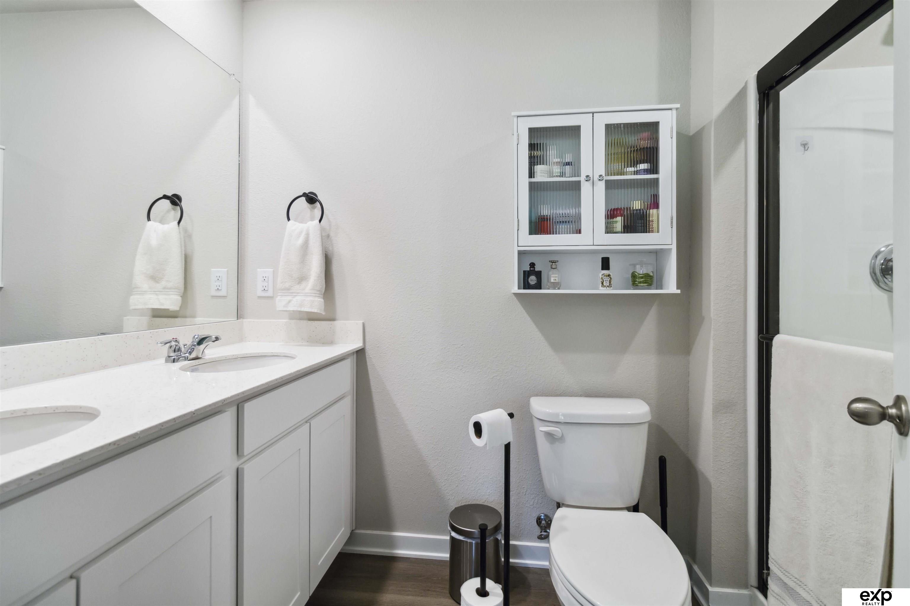 17712 Hampton Drive, Omaha, Nebraska image 26