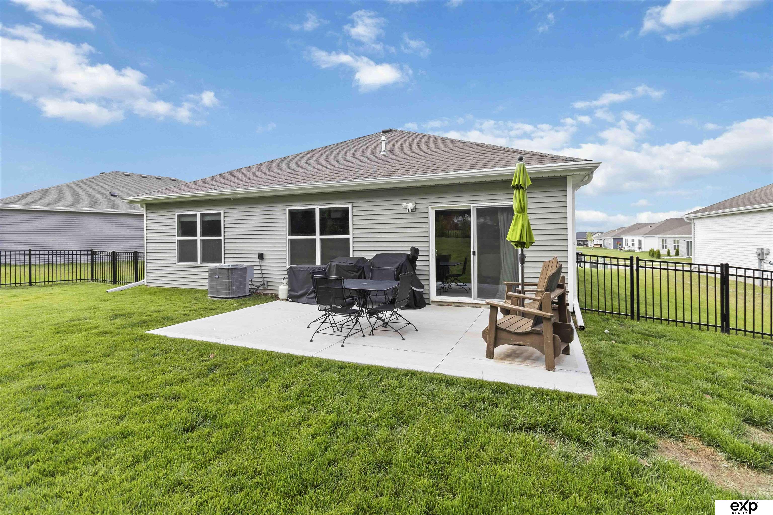 17712 Hampton Drive, Omaha, Nebraska image 28