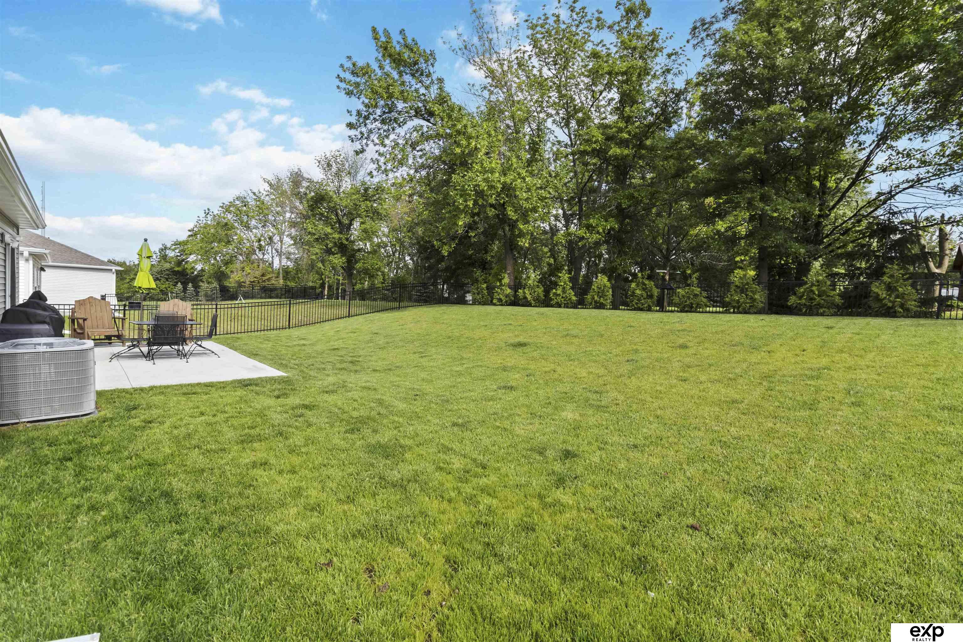 17712 Hampton Drive, Omaha, Nebraska image 29