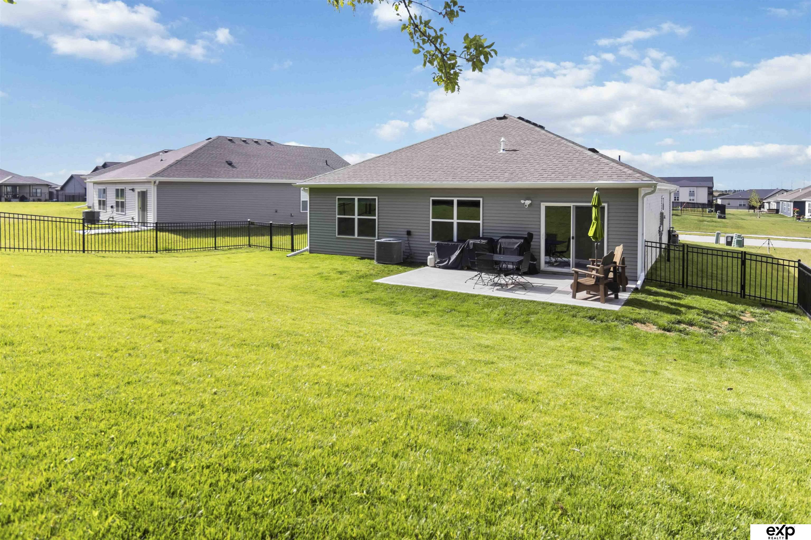 17712 Hampton Drive, Omaha, Nebraska image 35